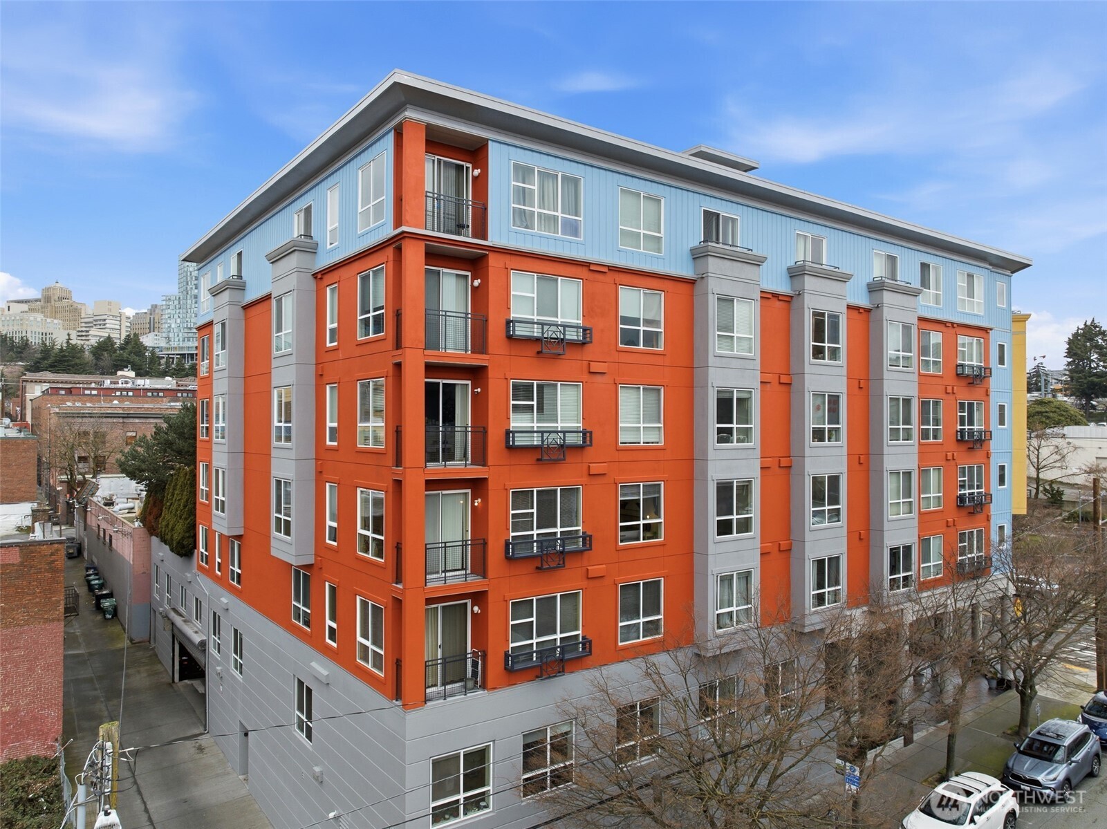 668 S Lane Street Unit: 404
