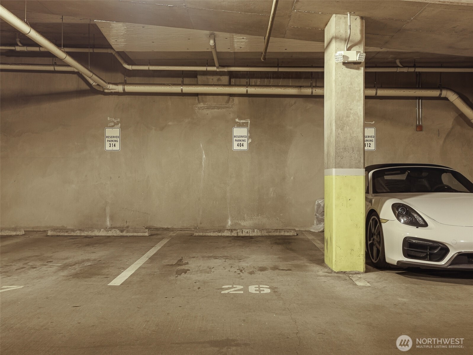 668 S Lane Street Unit: 404