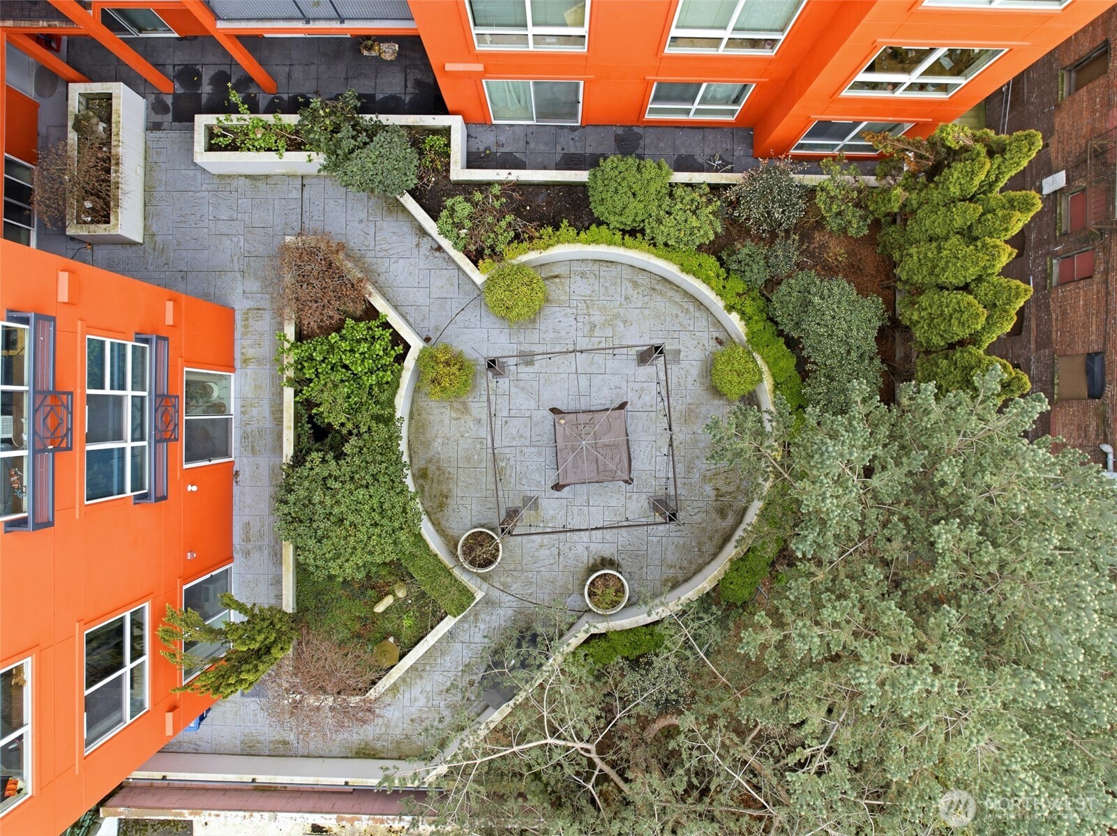 668 S Lane Street Unit: 404