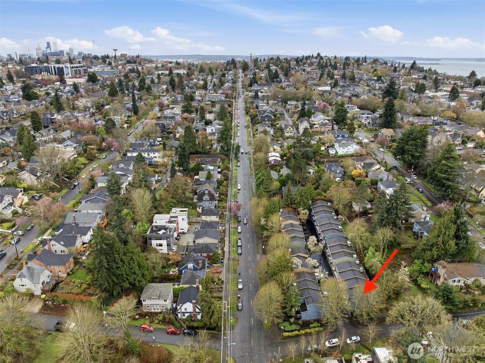 301 W Raye Street Unit: 201