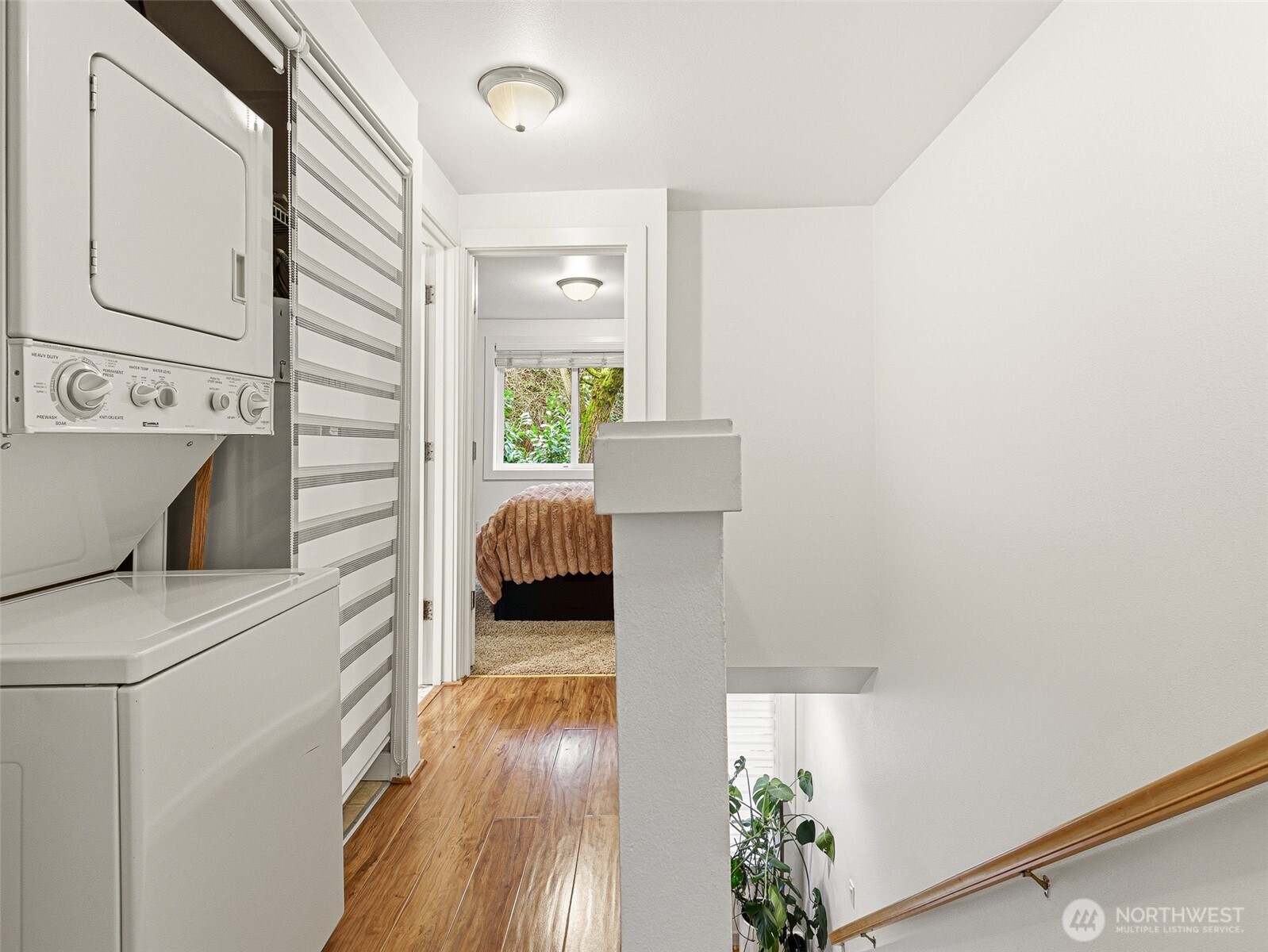 301 W Raye Street Unit: 201