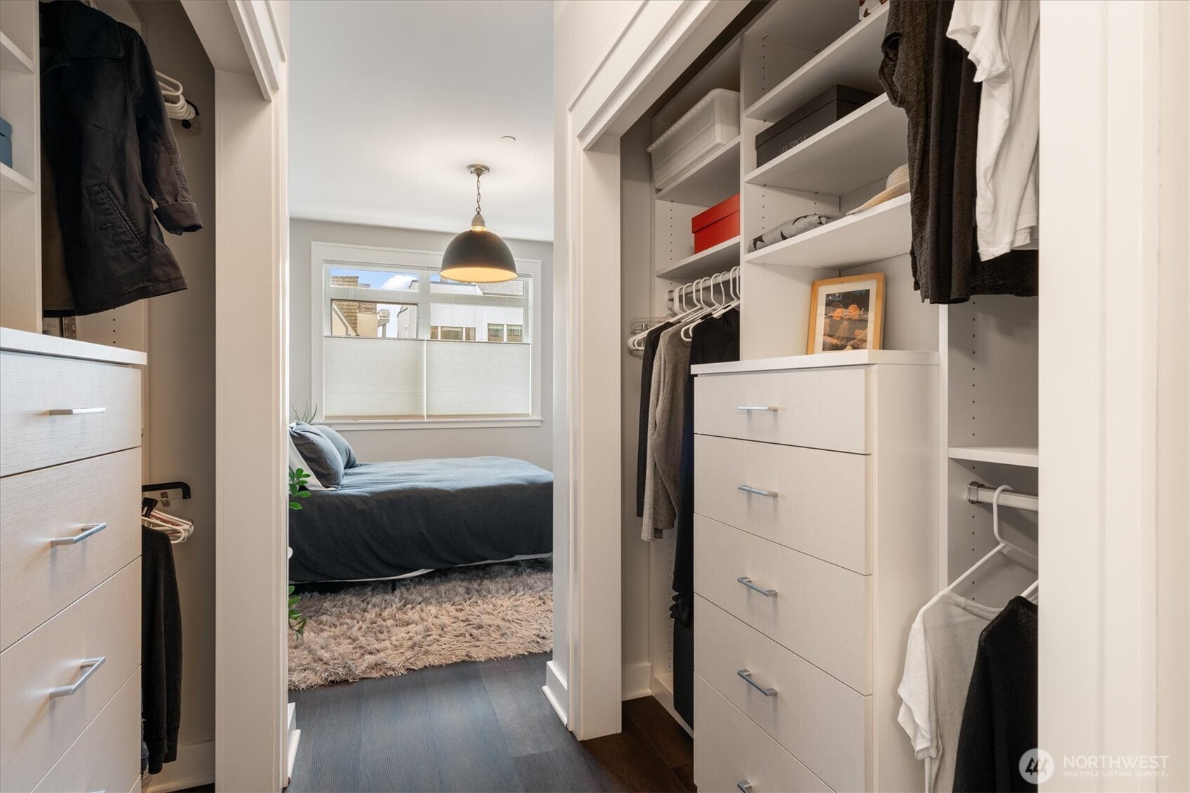 3217 Eastlake Avenue E Unit: 210