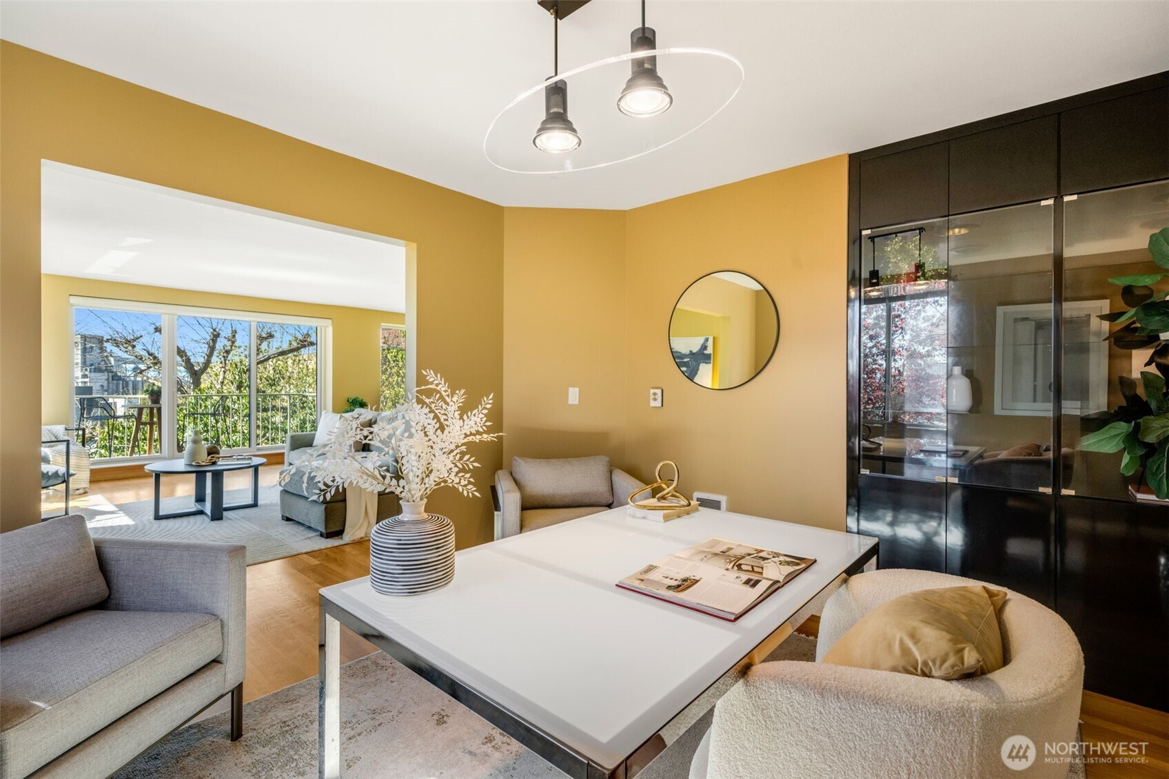 619 5th Avenue W Unit: 302