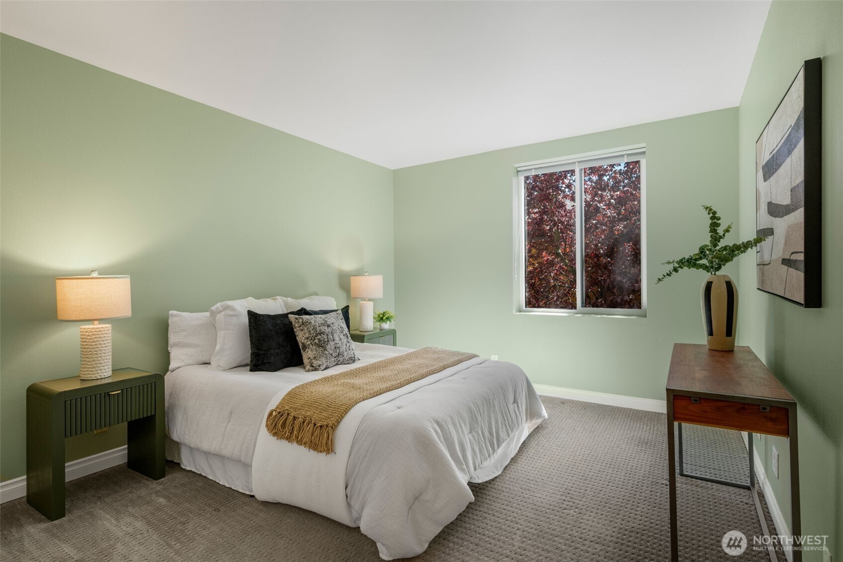 619 5th Avenue W Unit: 302
