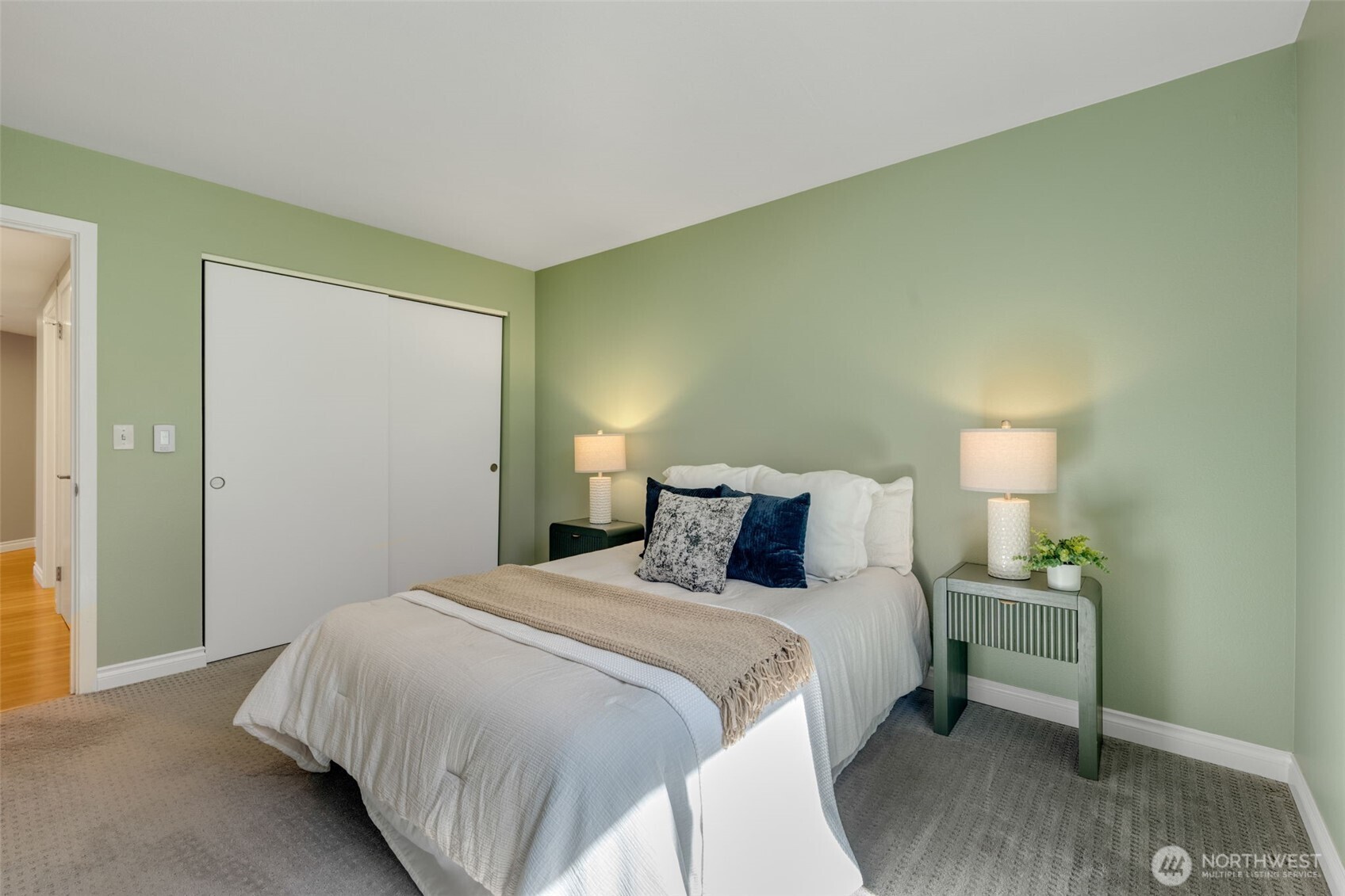 619 5th Avenue W Unit: 302