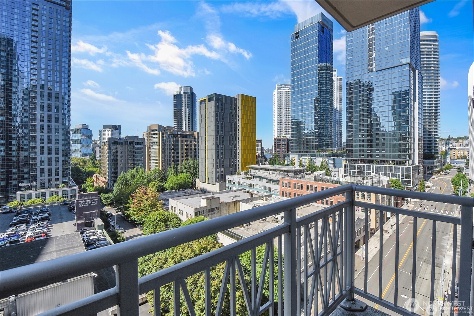 819 Virginia Street Unit: 1101