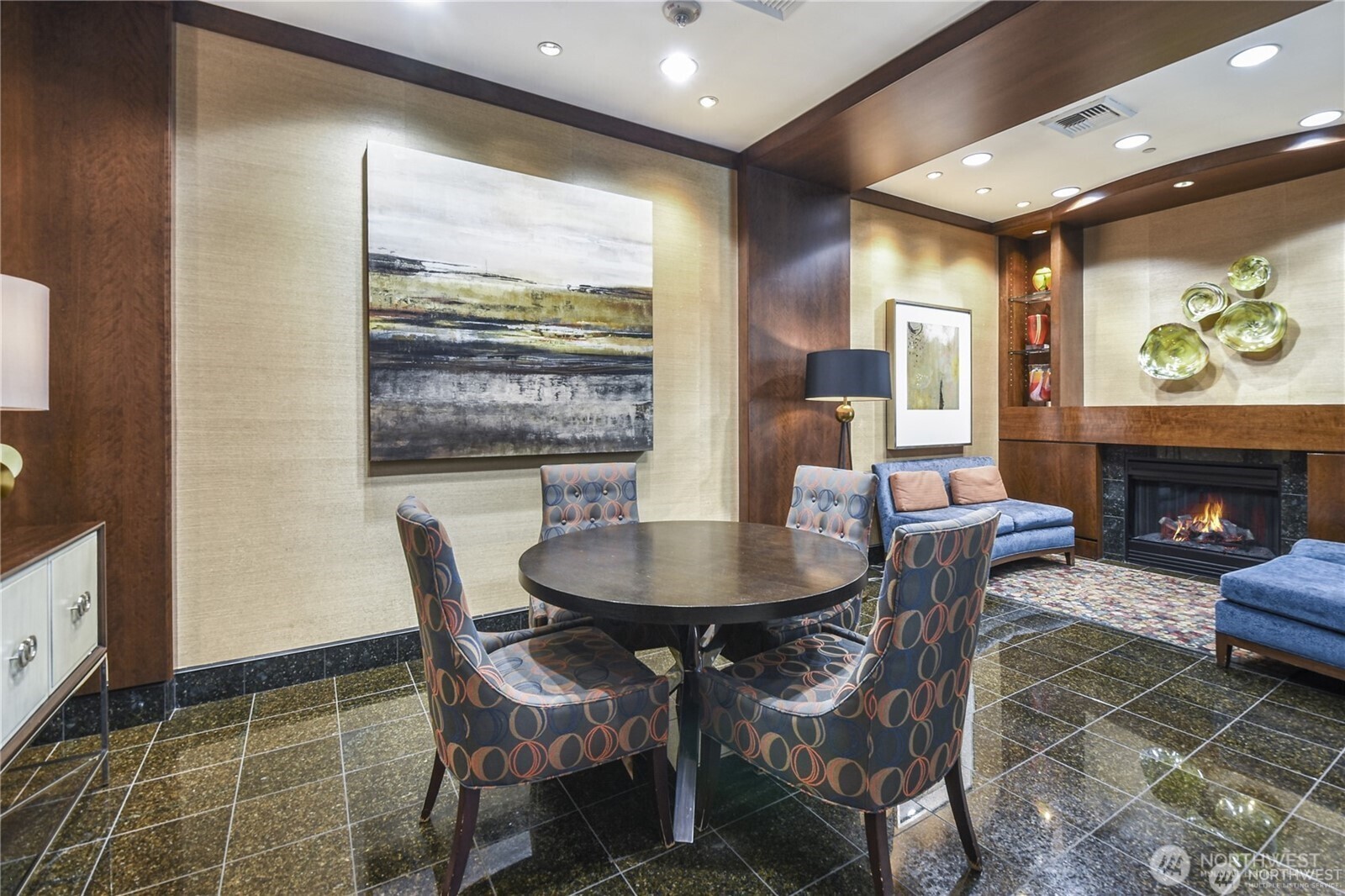 819 Virginia Street Unit: 1101