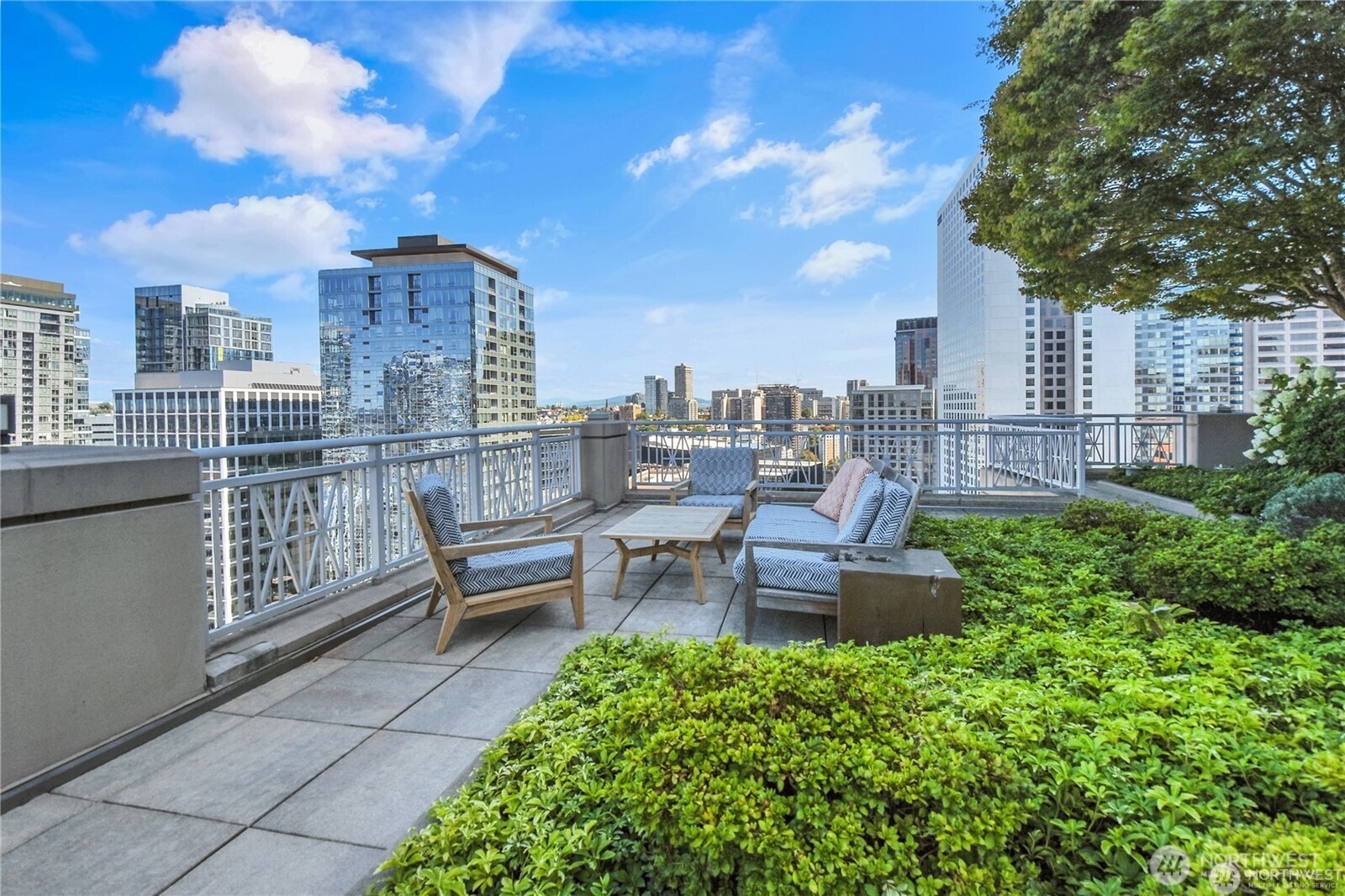 819 Virginia Street Unit: 1101
