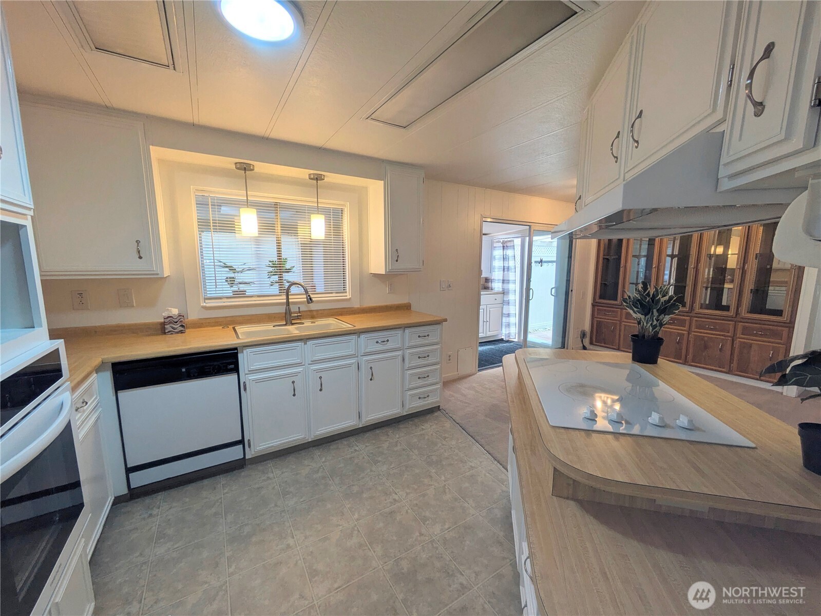 201 Union Avenue SE Unit: 217