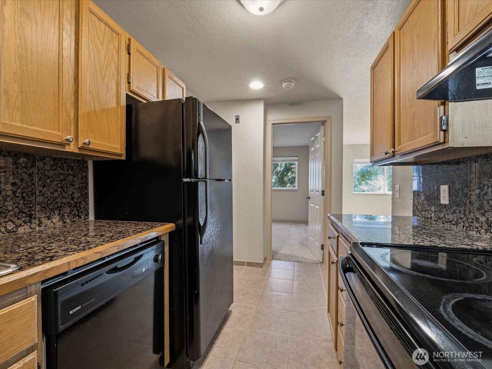 14344 N Stone Avenue Unit: 32