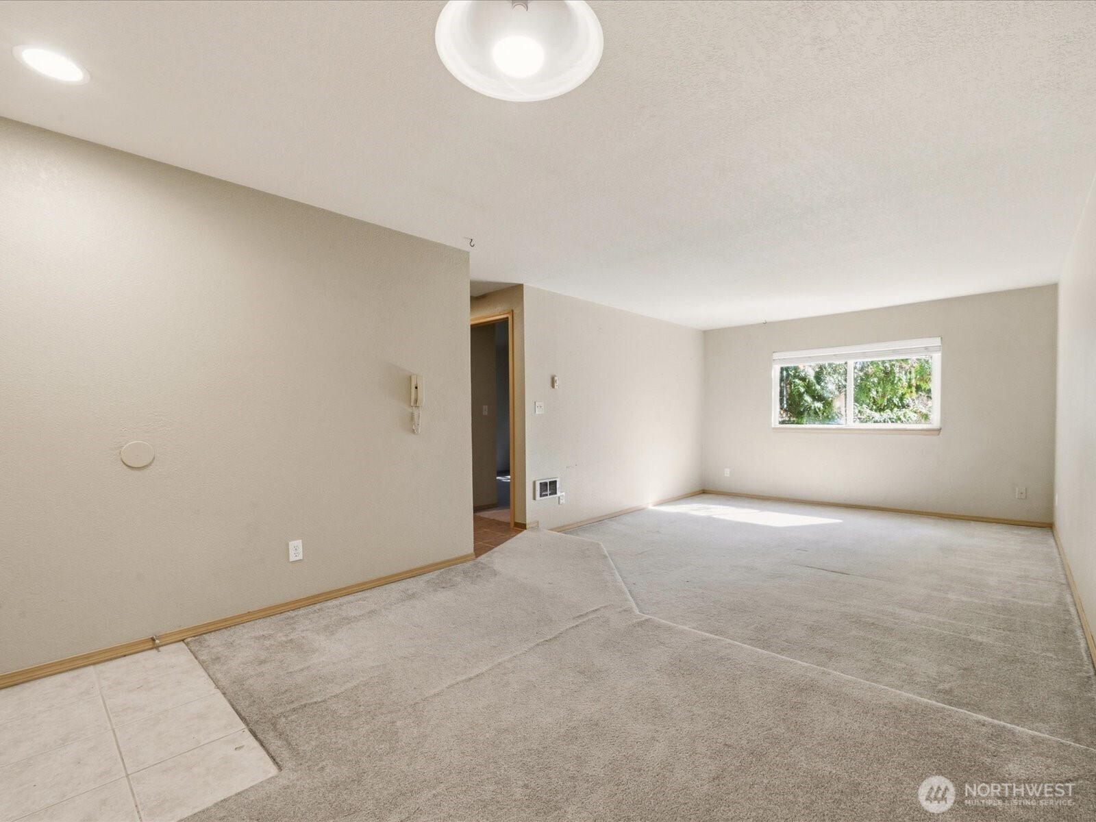 14344 N Stone Avenue Unit: 32