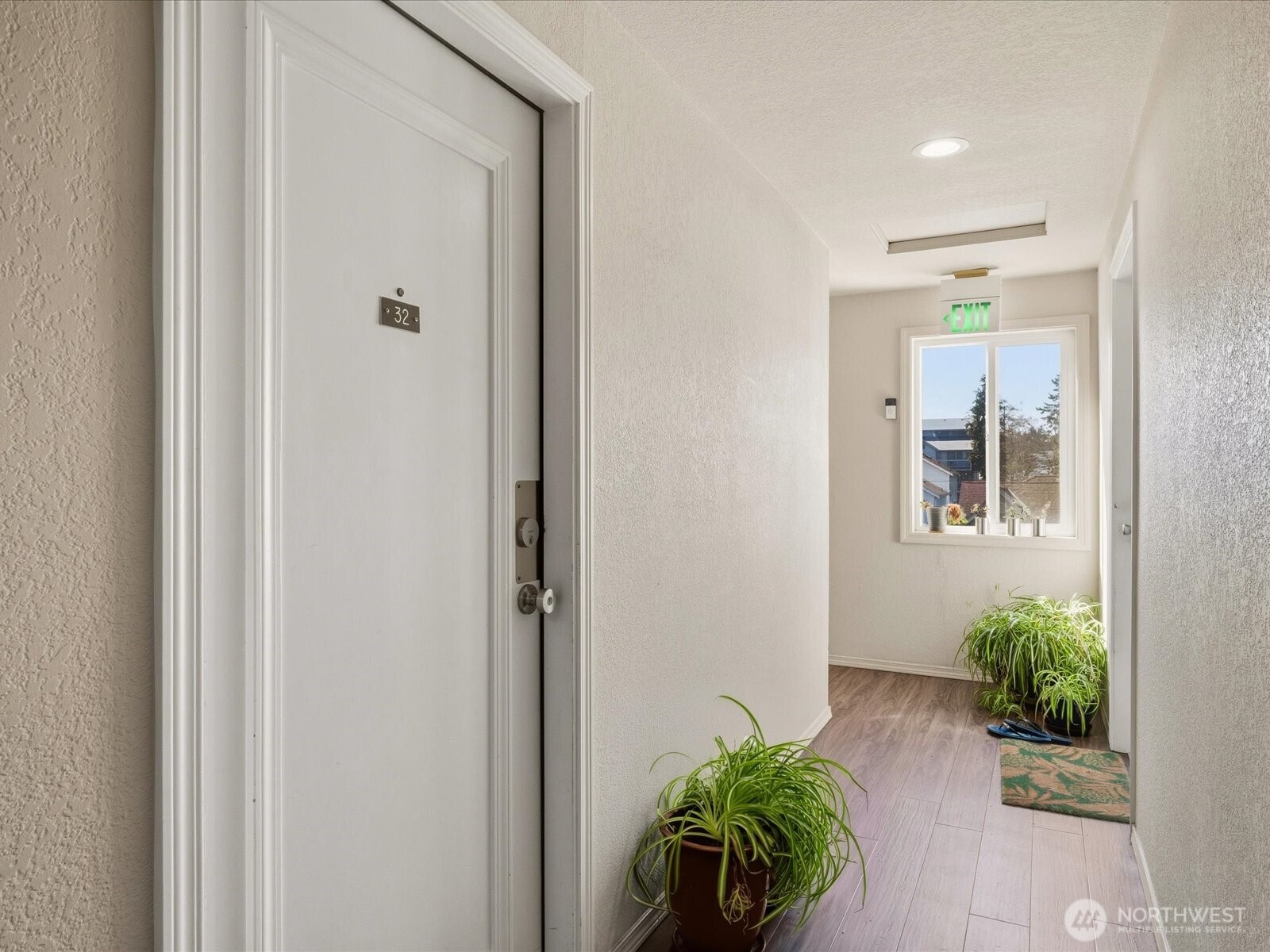14344 N Stone Avenue Unit: 32