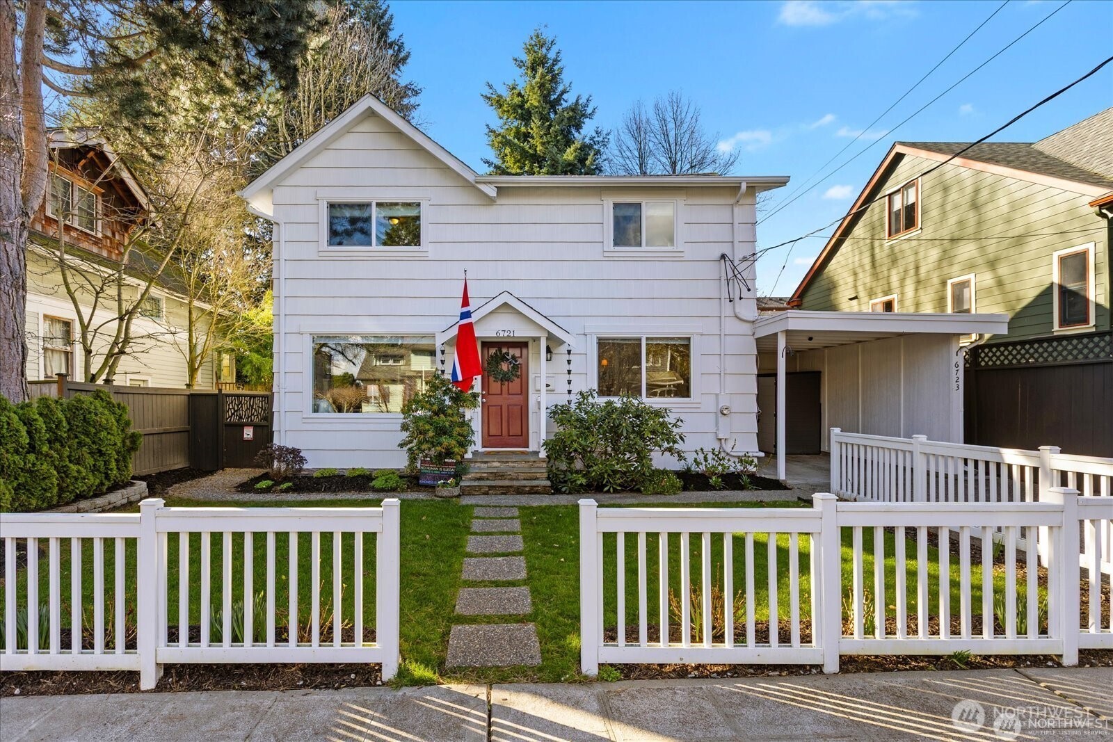 6721 22nd Avenue NW