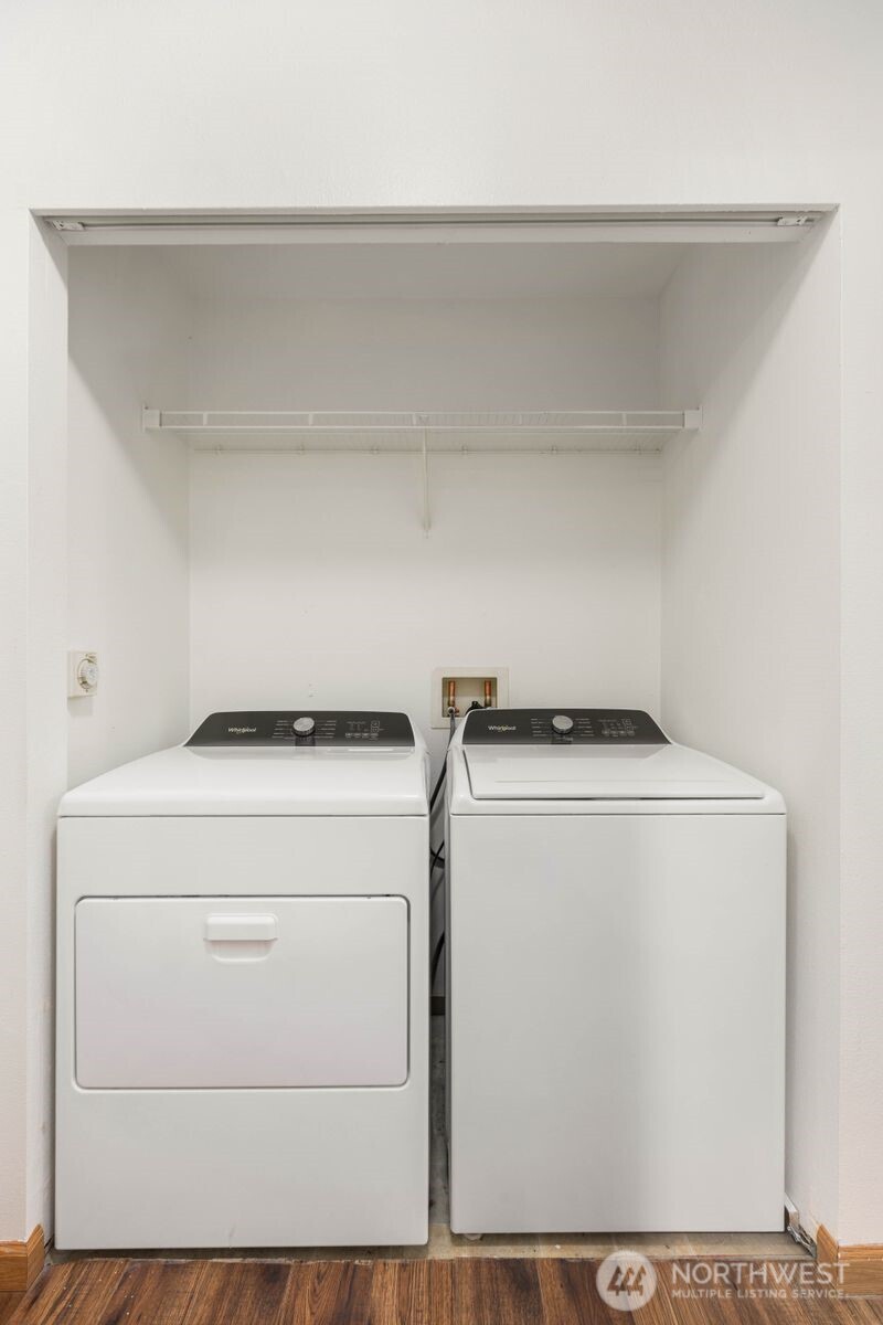 7035 S 133rd Street Unit: B100