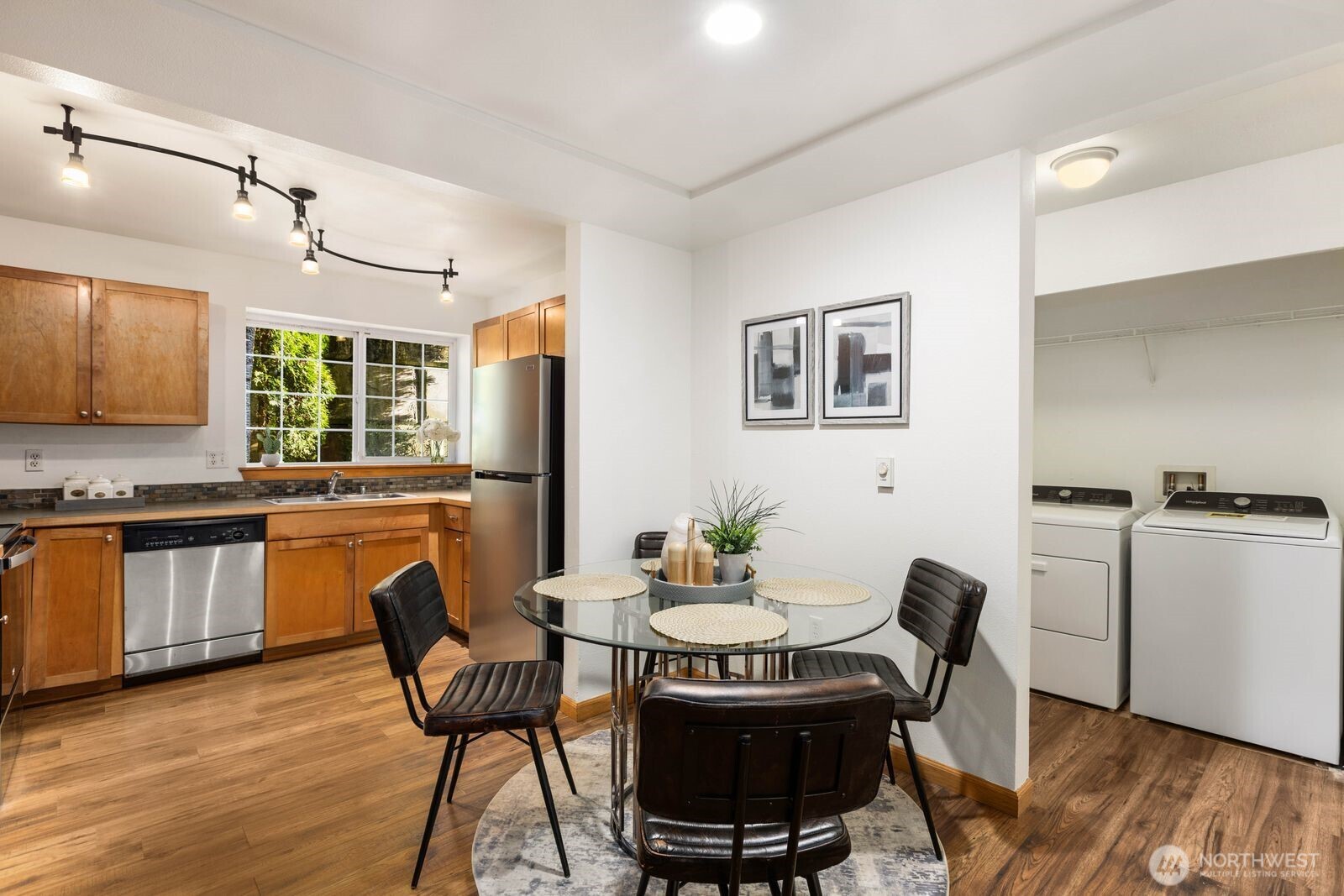 7035 S 133rd Street Unit: B100