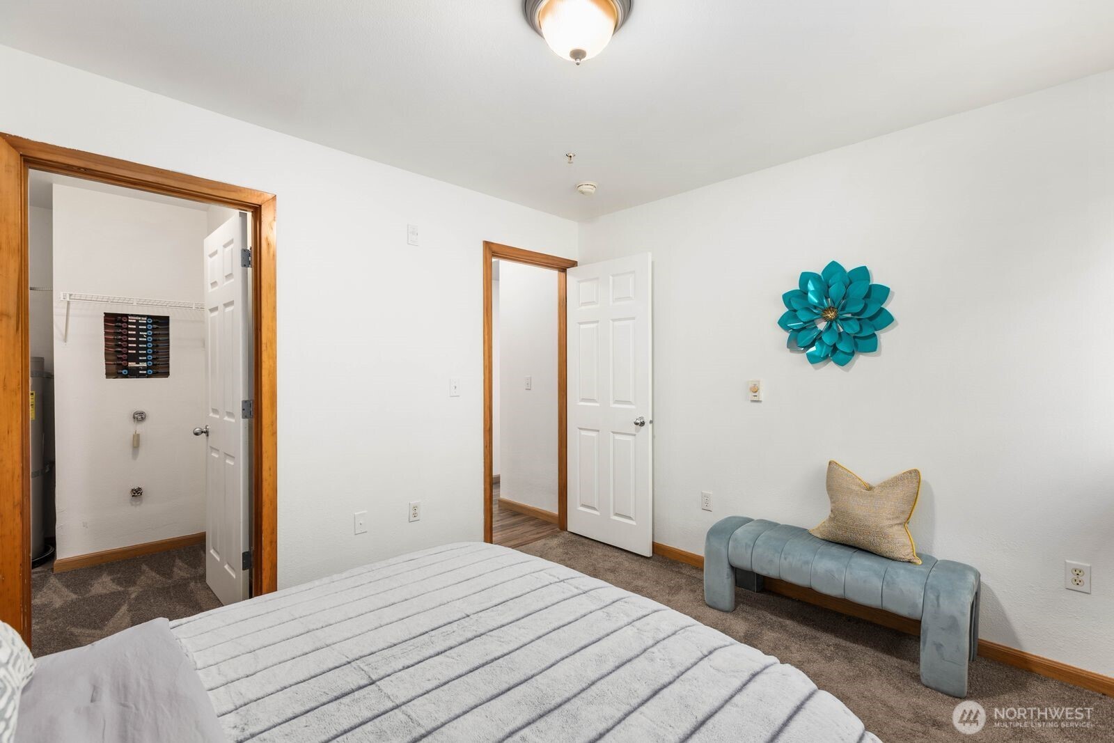 7035 S 133rd Street Unit: B100