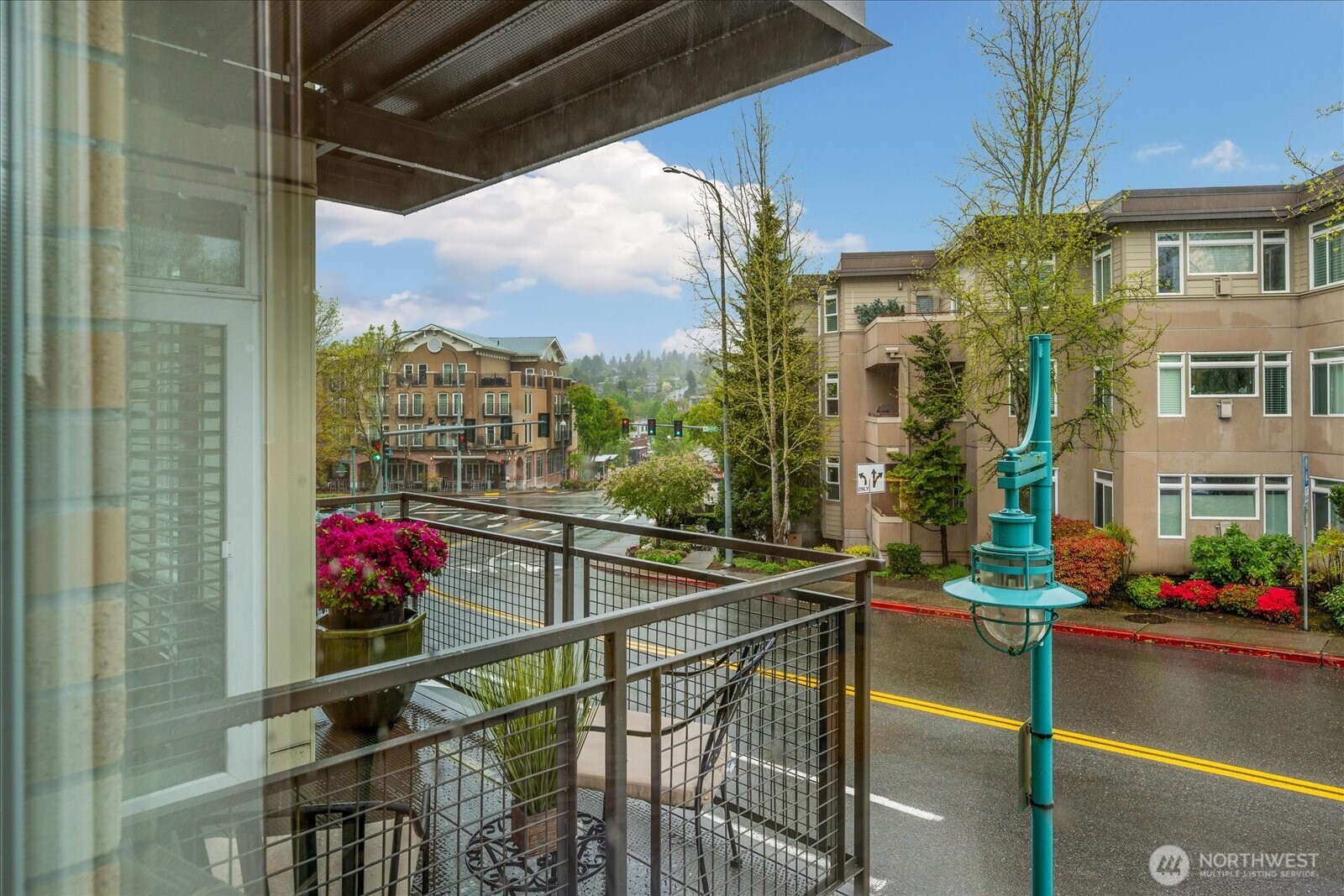 211 Kirkland Avenue Unit: 208