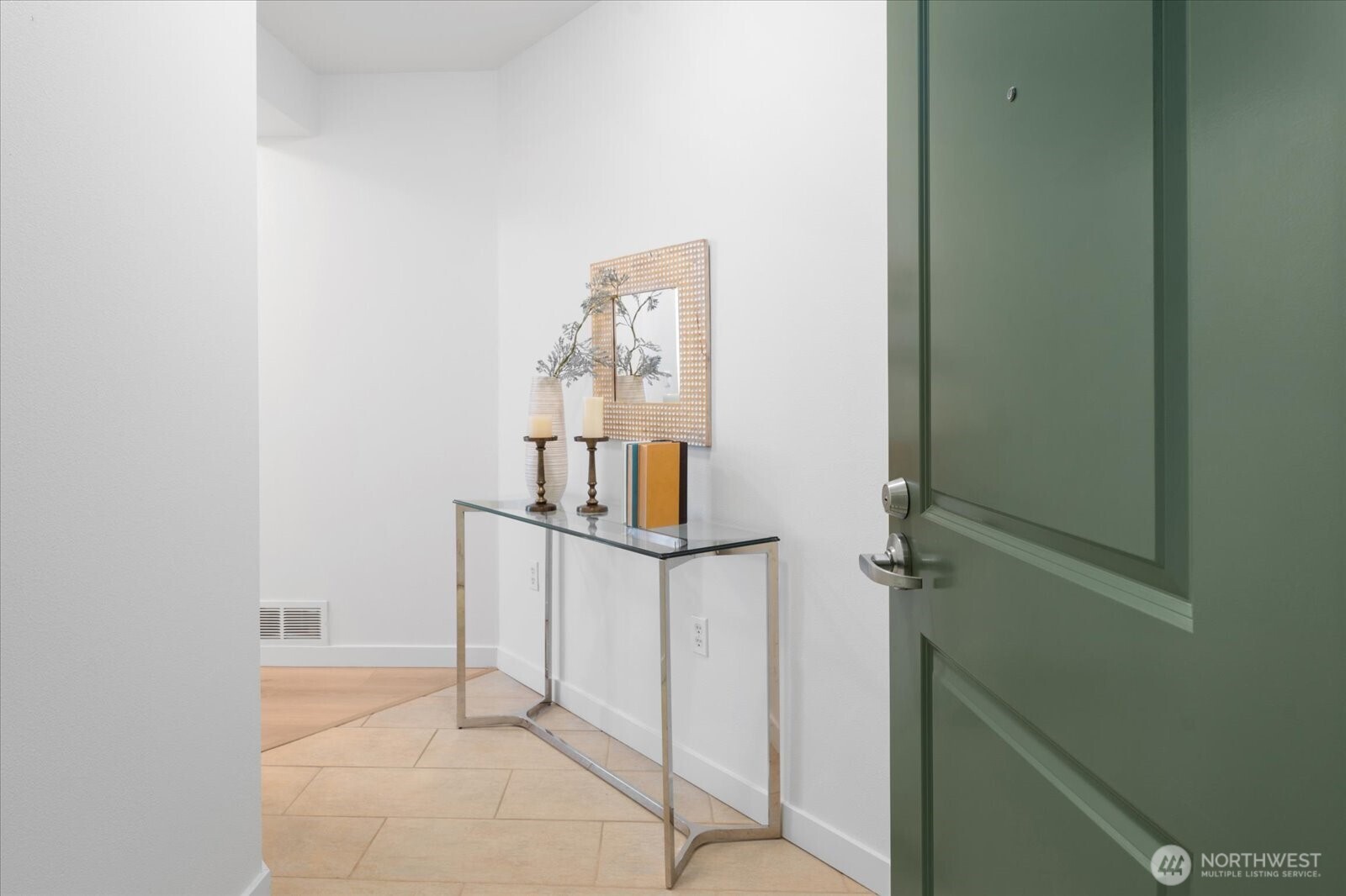 211 Kirkland Avenue Unit: 208