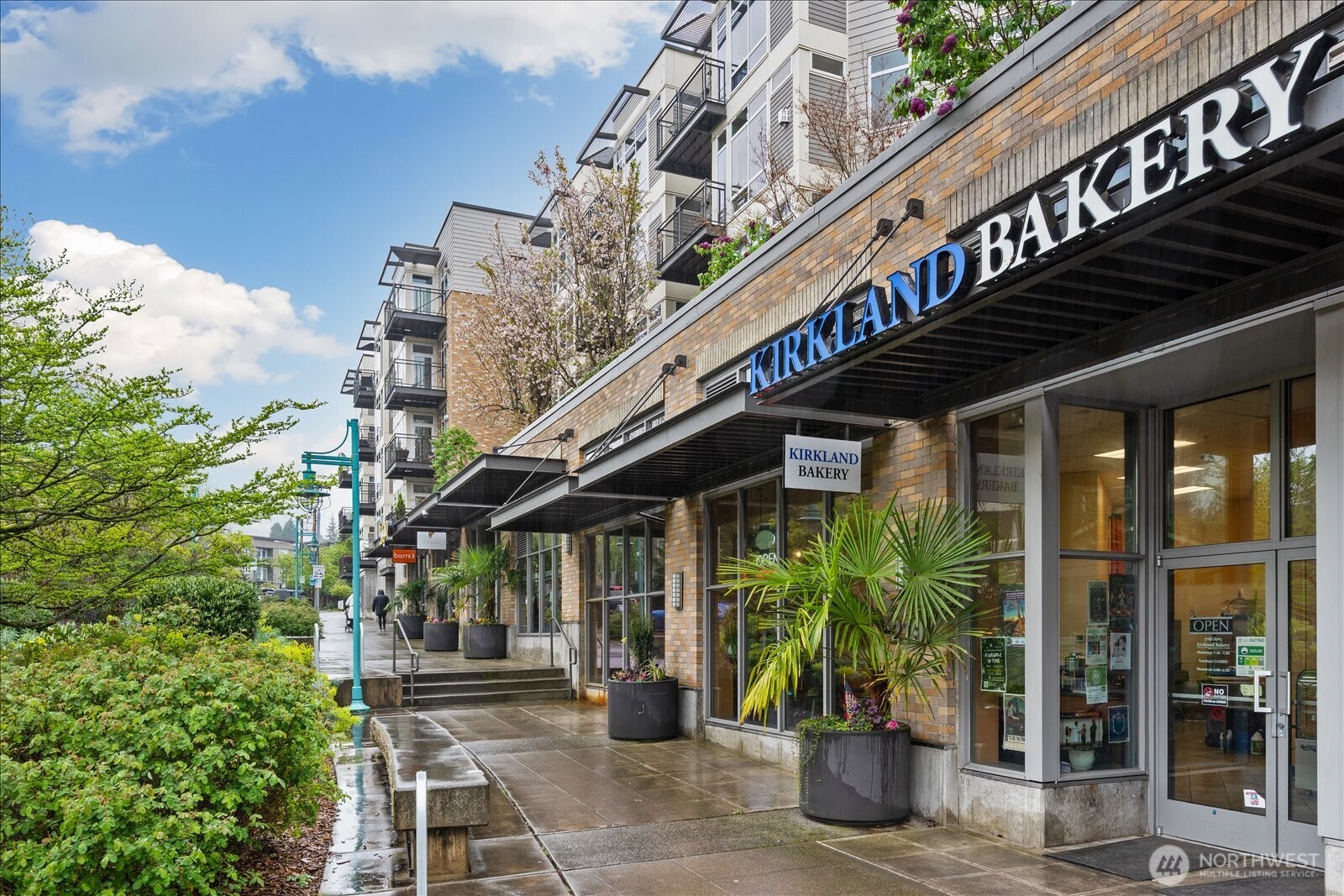 211 Kirkland Avenue Unit: 208