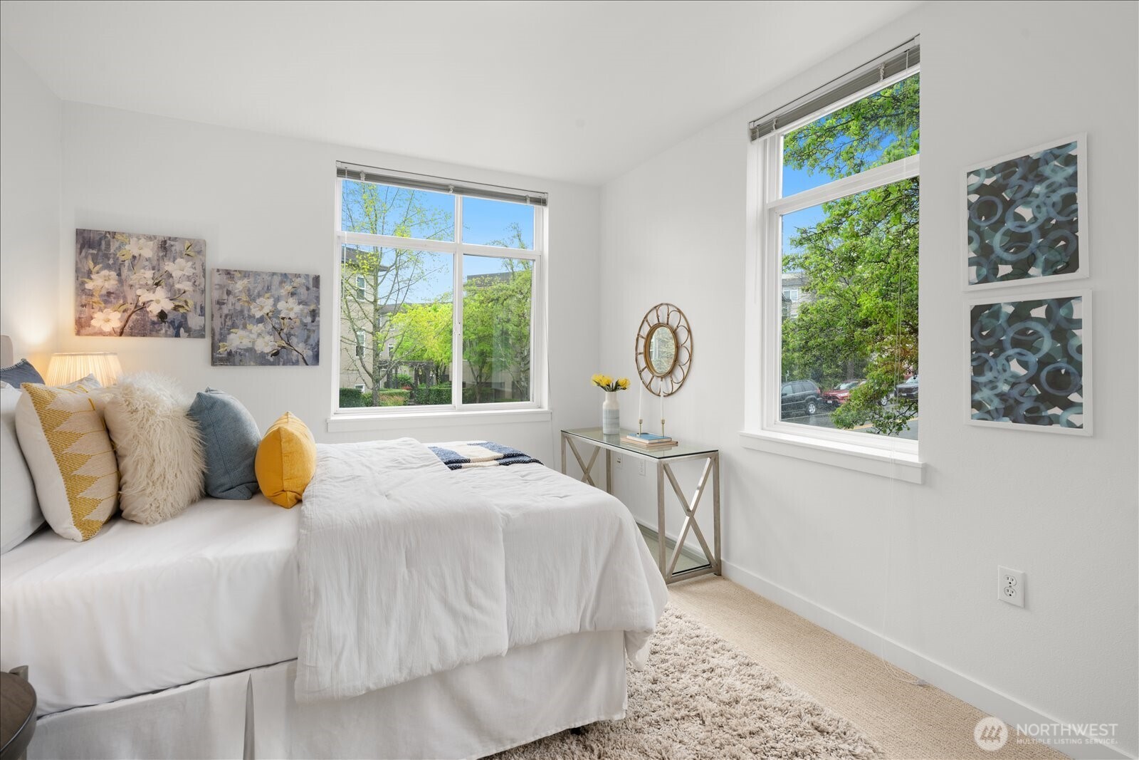 211 Kirkland Avenue Unit: 208