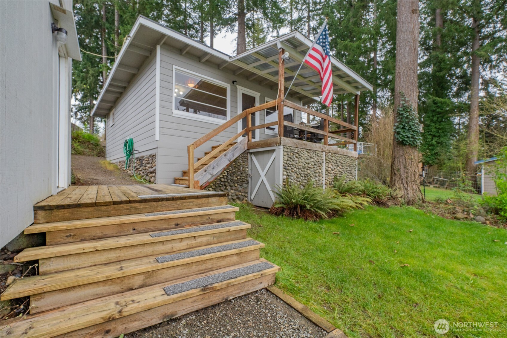 17024 Pleasant Beach Drive SE