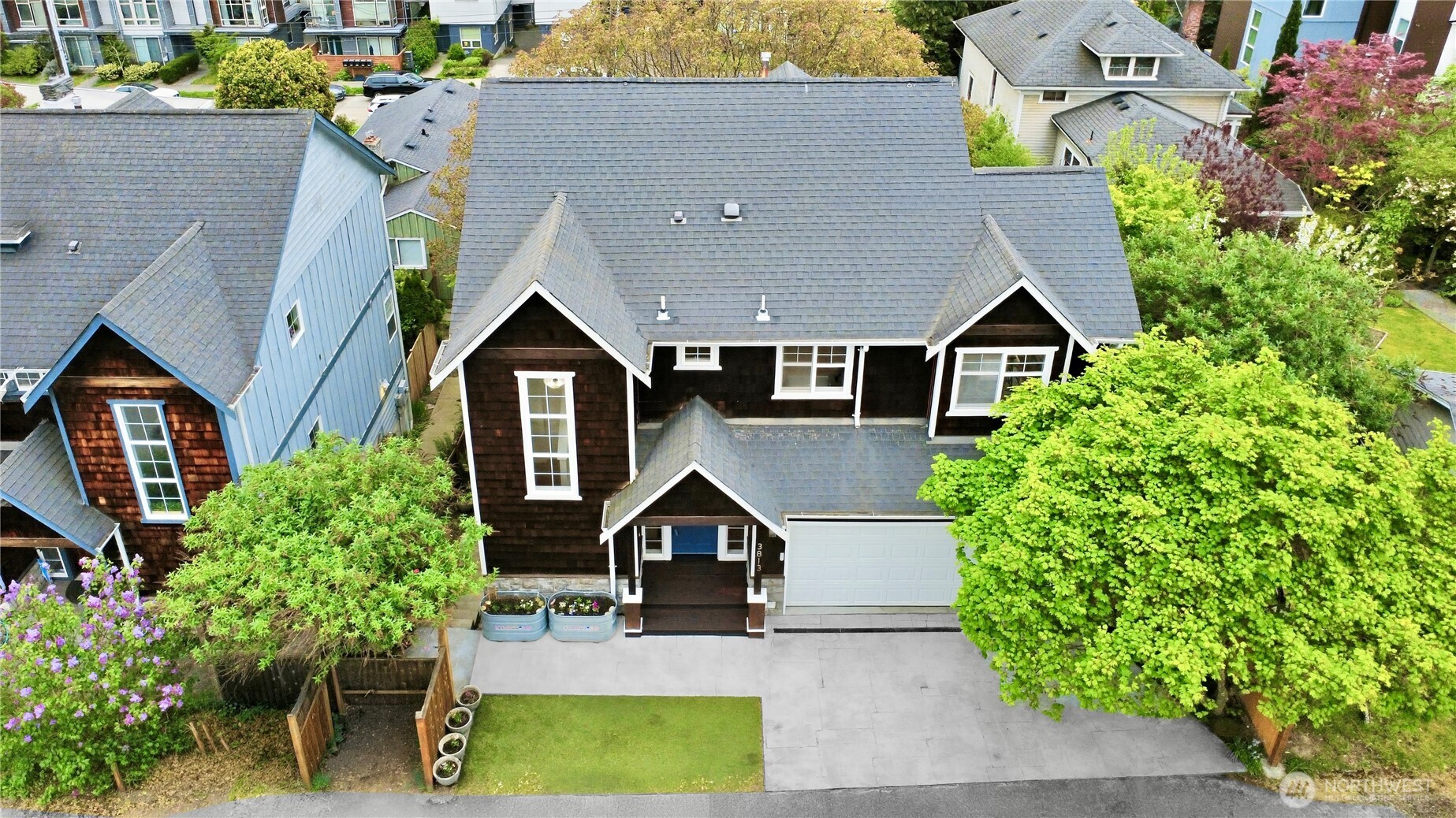 3813 23rd Avenue W