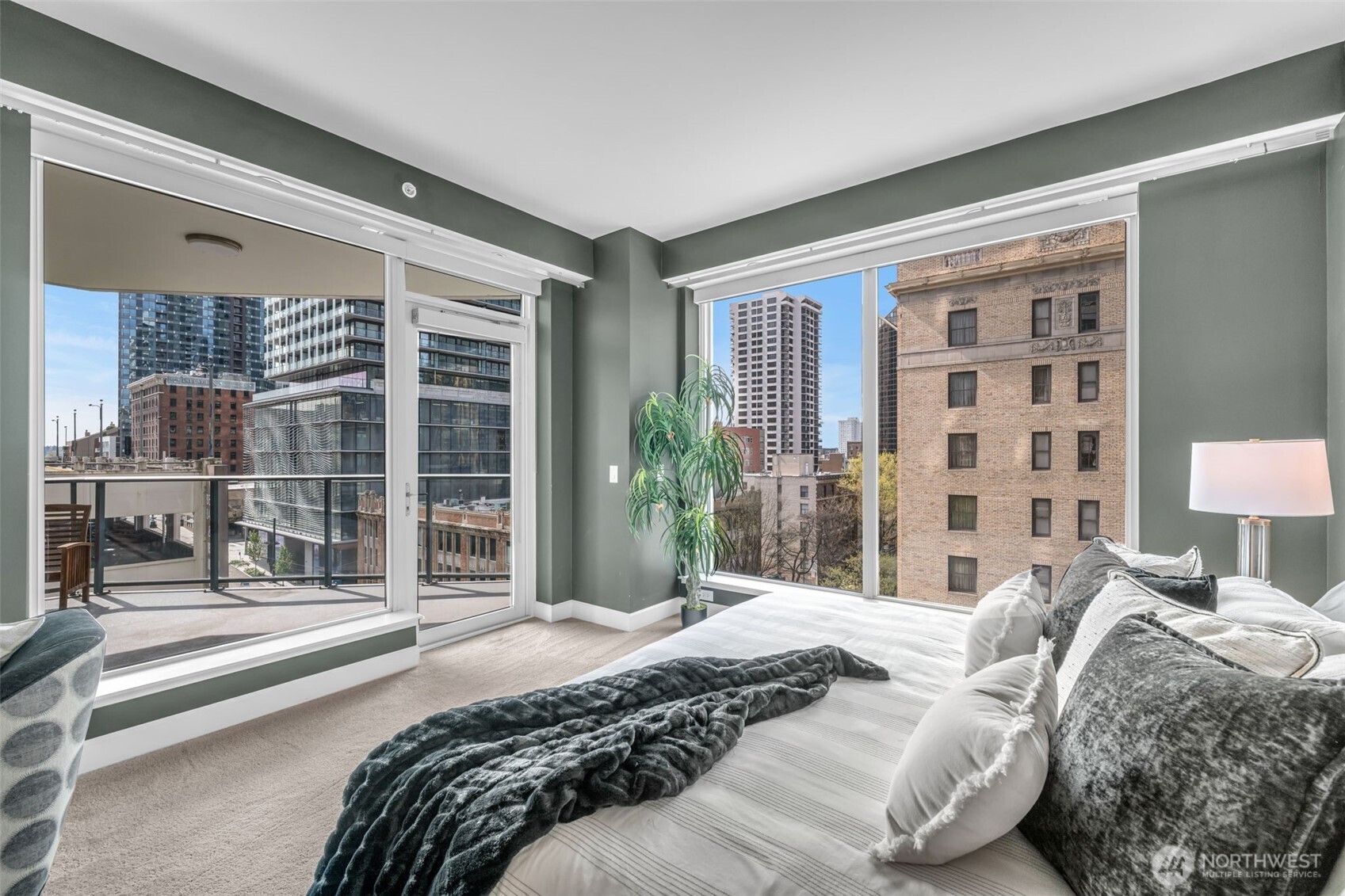 1920 4th Avenue Unit: 602
