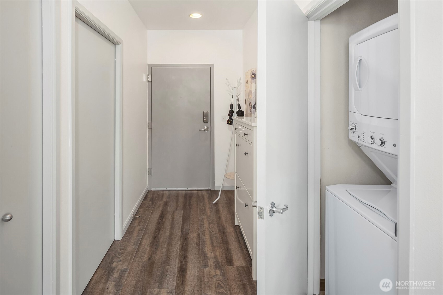 2324 1st Avenue Unit: 414