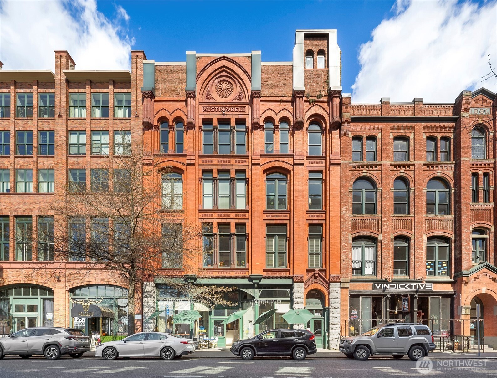 2324 1st Avenue Unit: 414