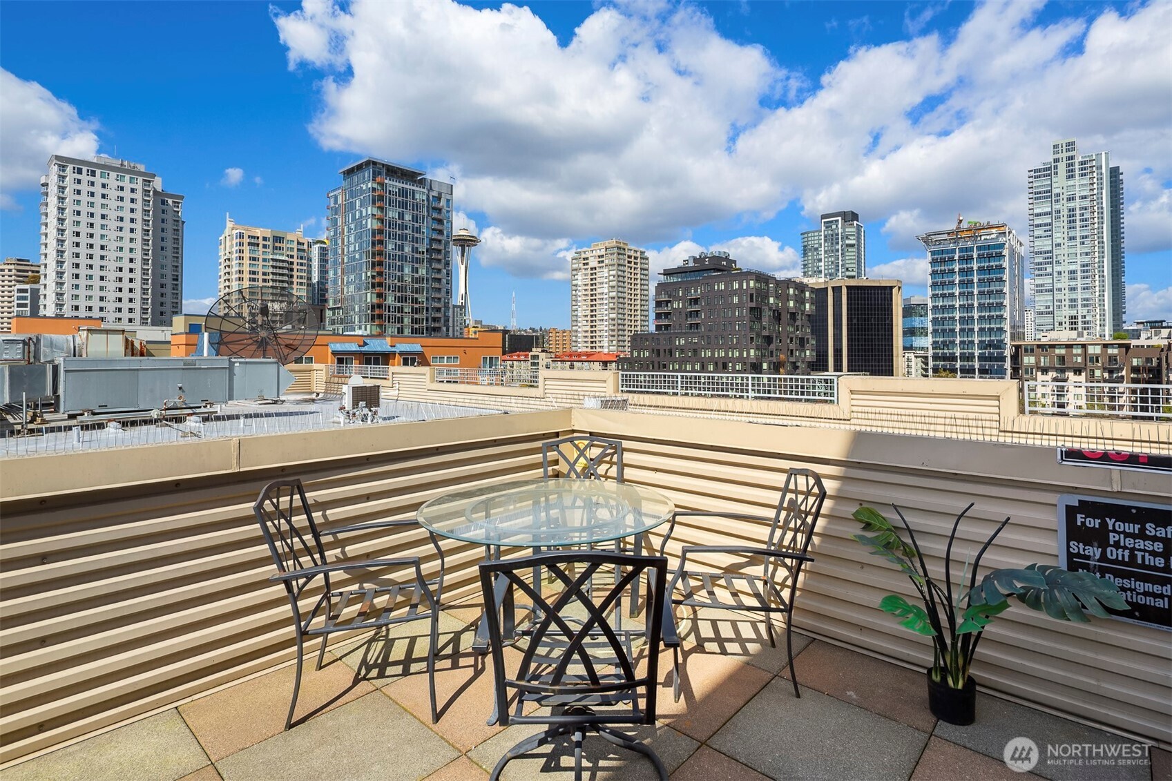 2324 1st Avenue Unit: 414