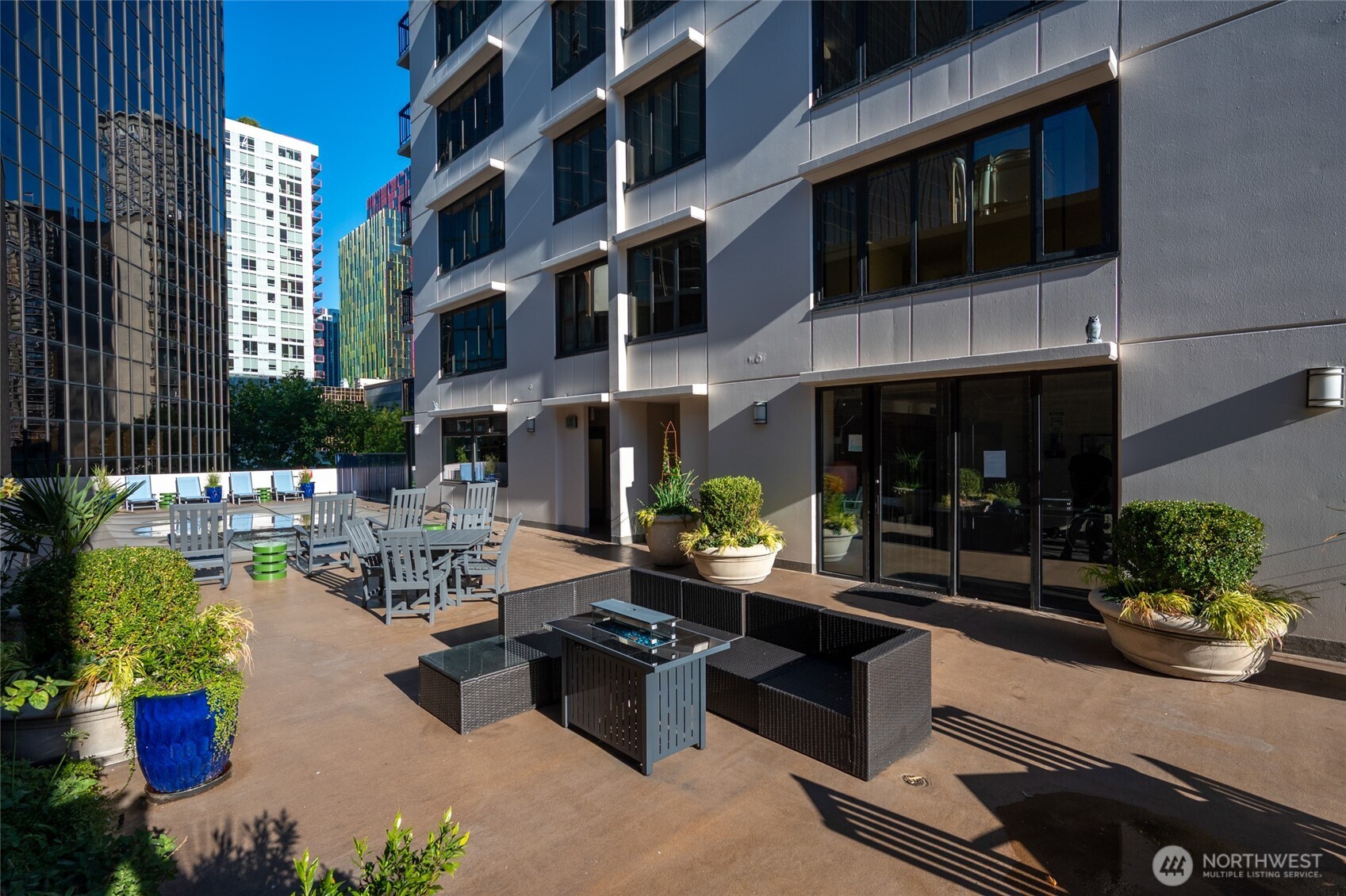 2100 3rd Avenue Unit: 1502