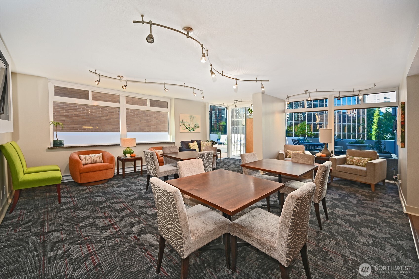 2100 3rd Avenue Unit: 1502
