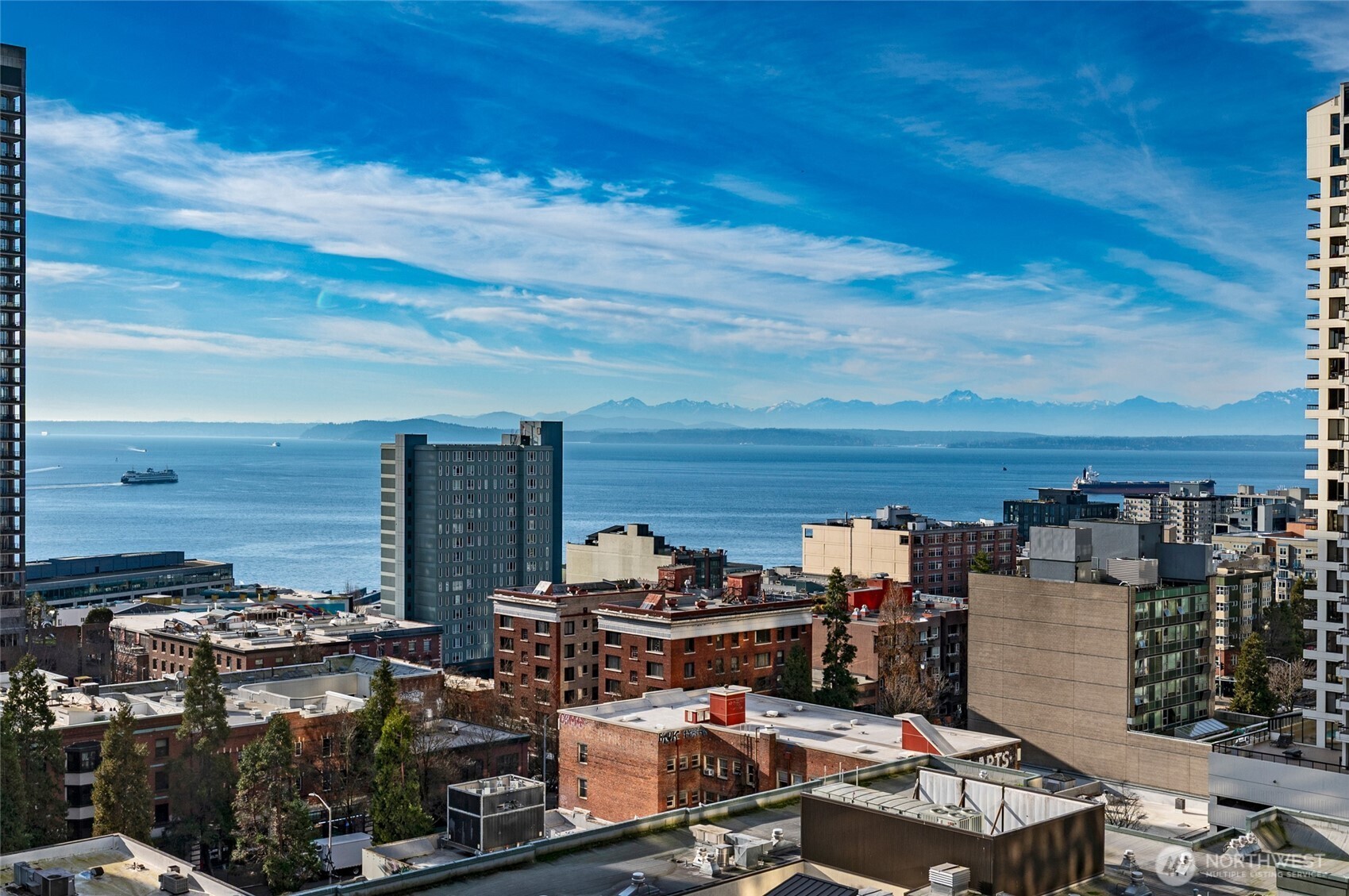 2100 3rd Avenue Unit: 1502