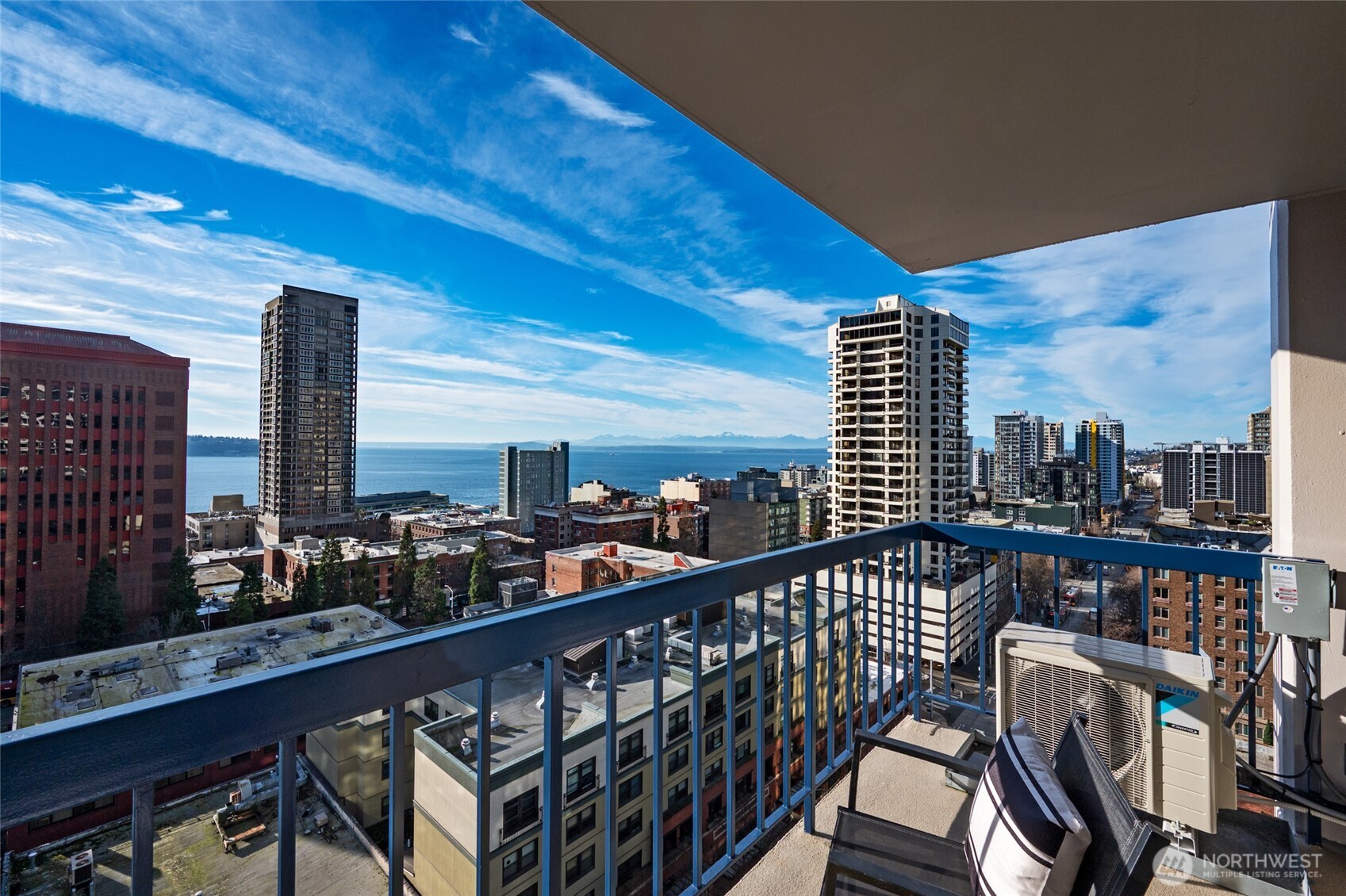 2100 3rd Avenue Unit: 1502