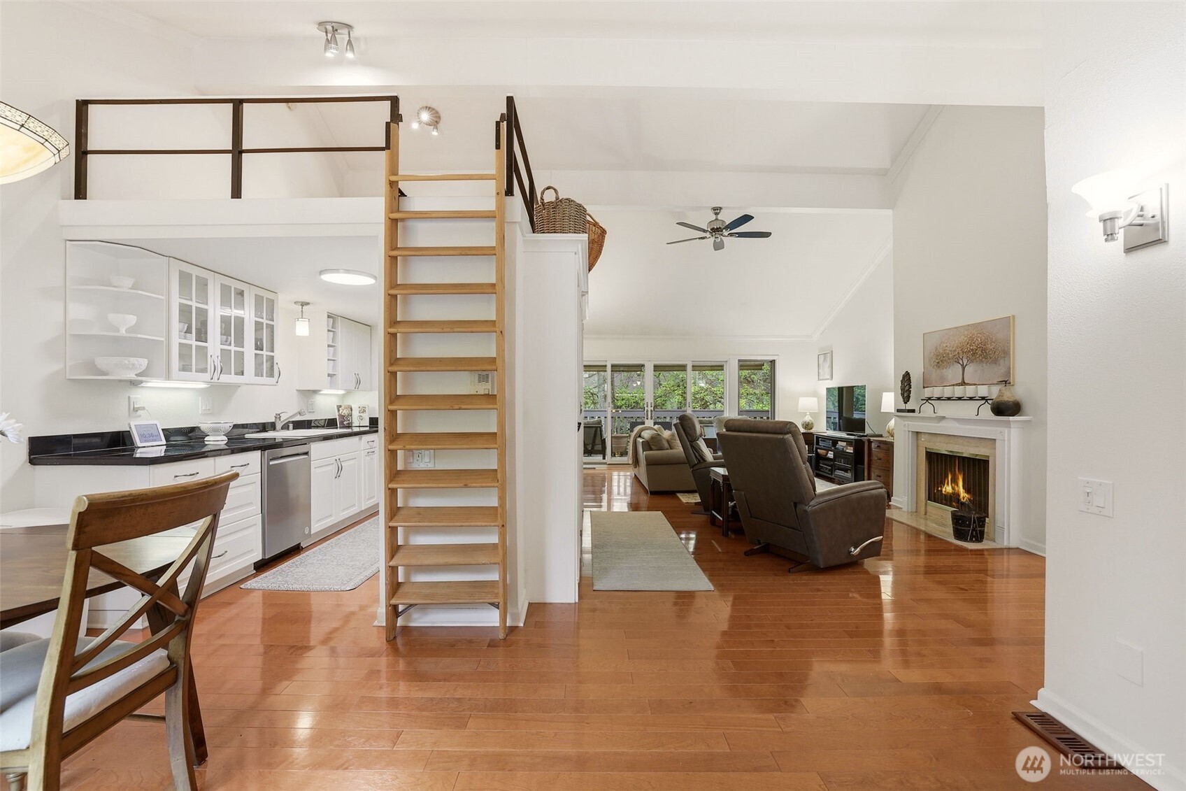 1542 NE 140th Street Unit: E6