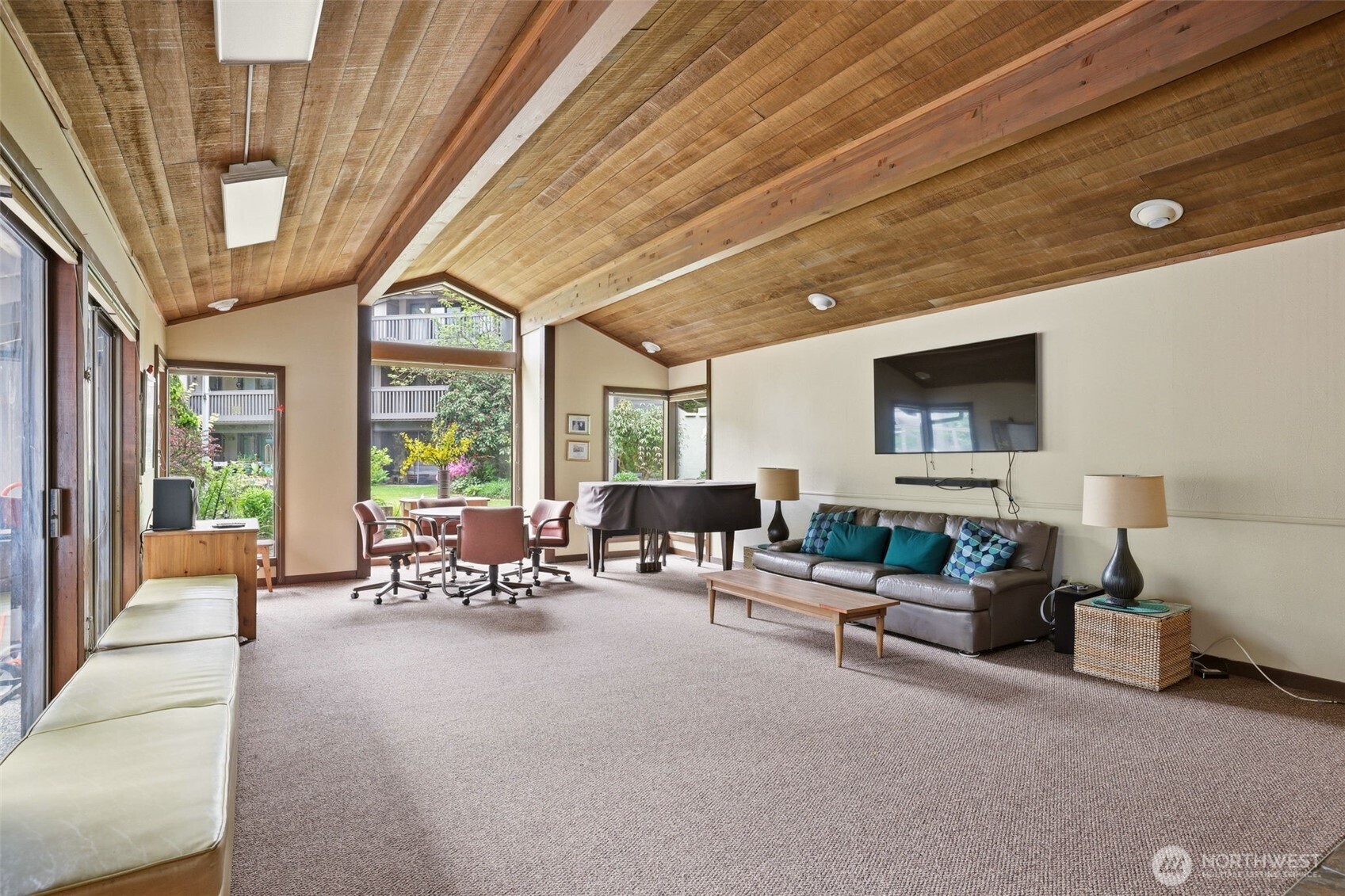 1542 NE 140th Street Unit: E6