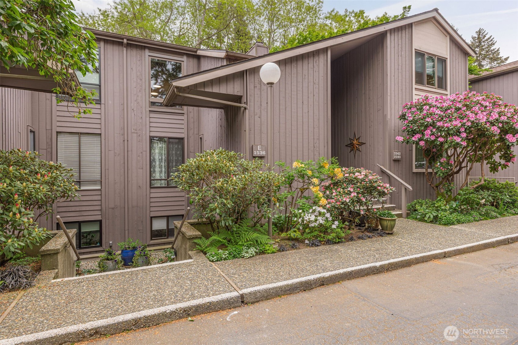 1542 NE 140th Street Unit: E6