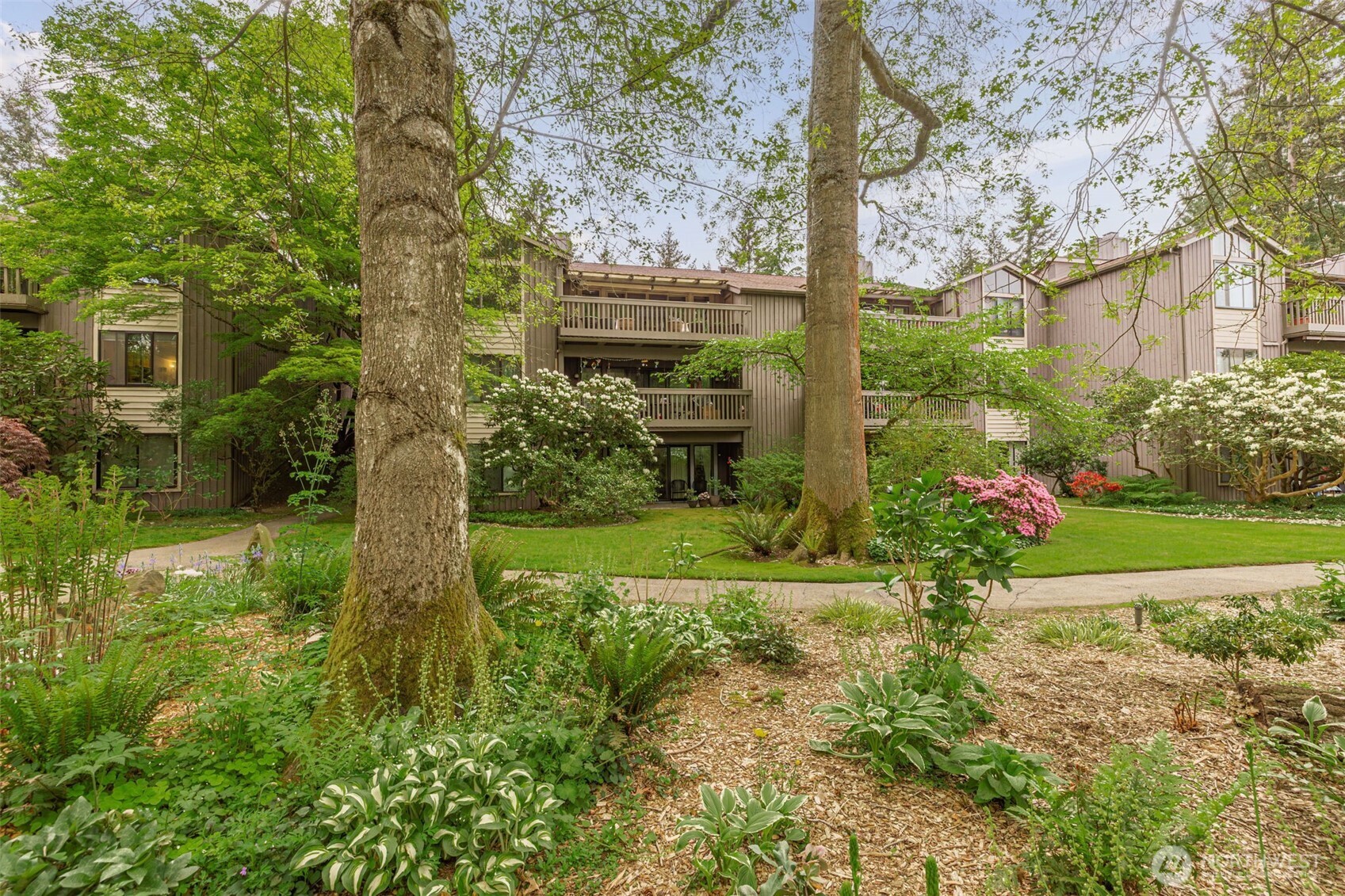1542 NE 140th Street Unit: E6