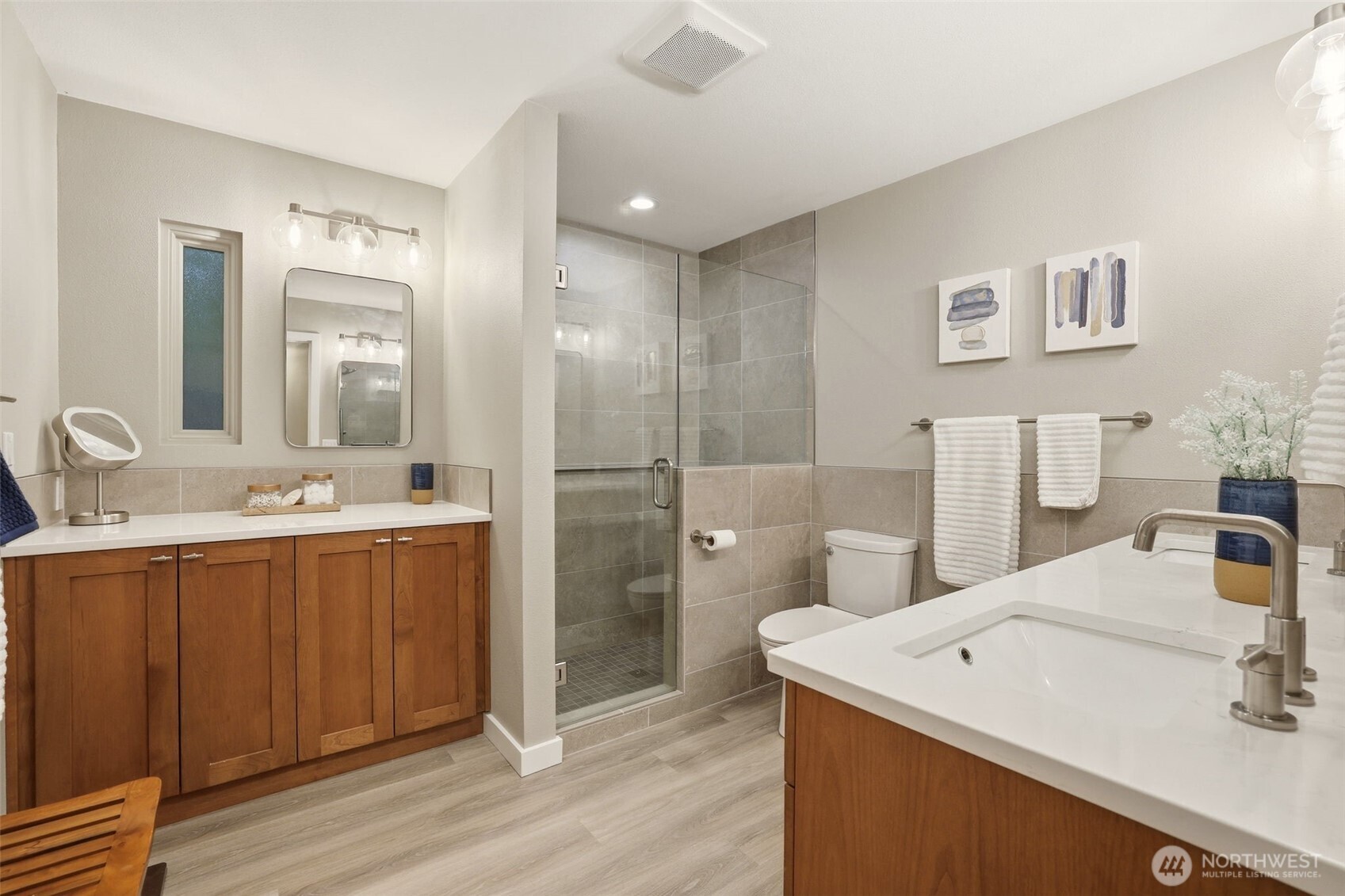 1542 NE 140th Street Unit: E6