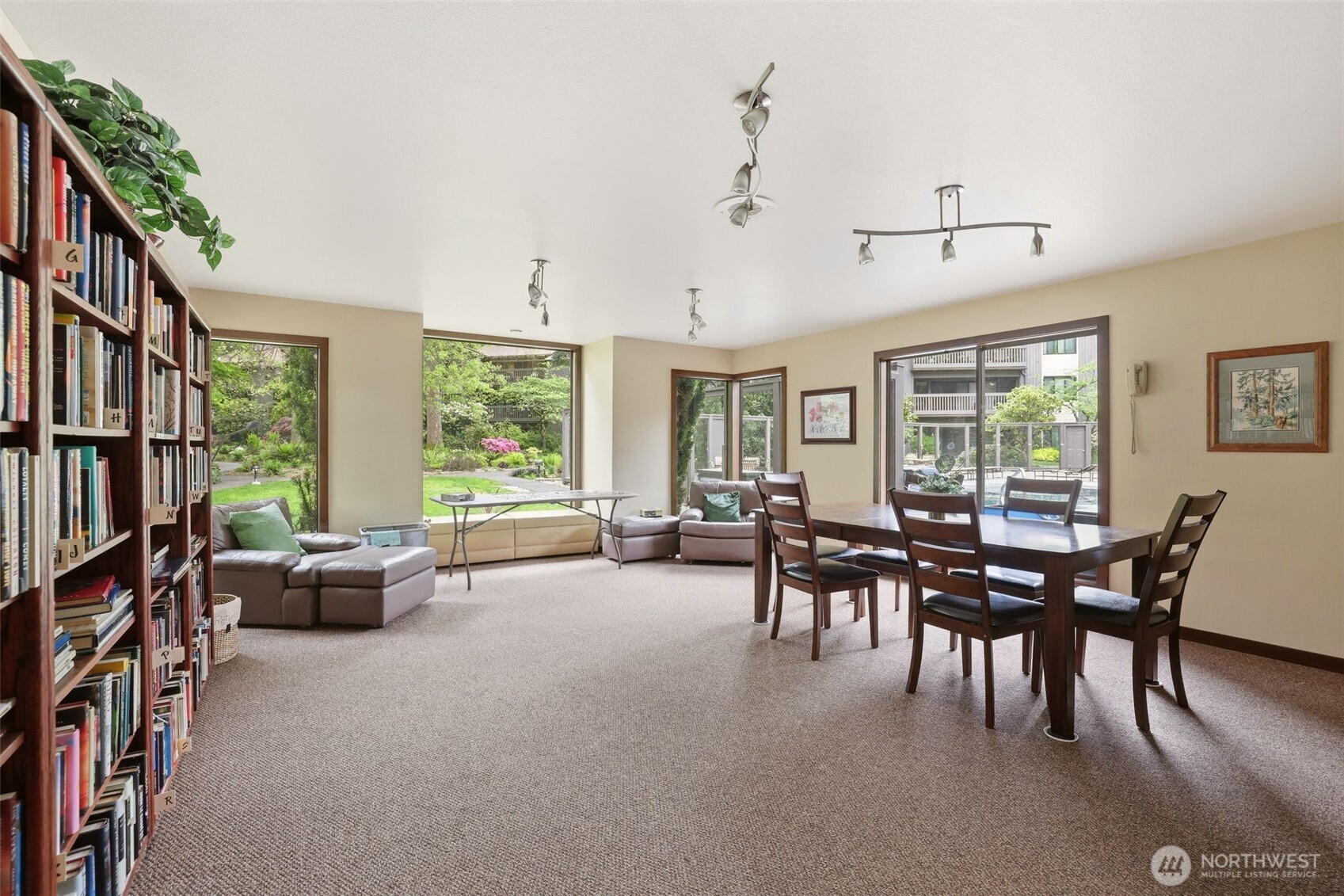 1542 NE 140th Street Unit: E6