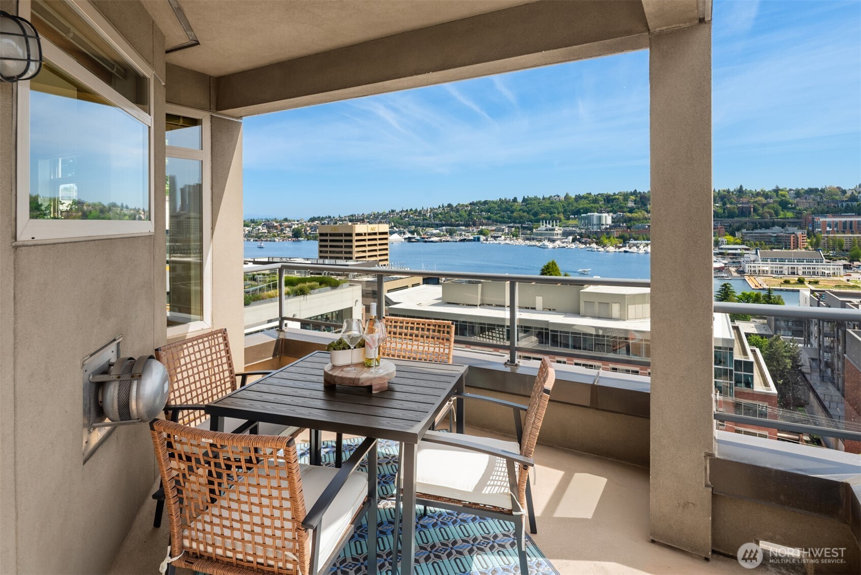 1000 Aurora Avenue N Unit: 609