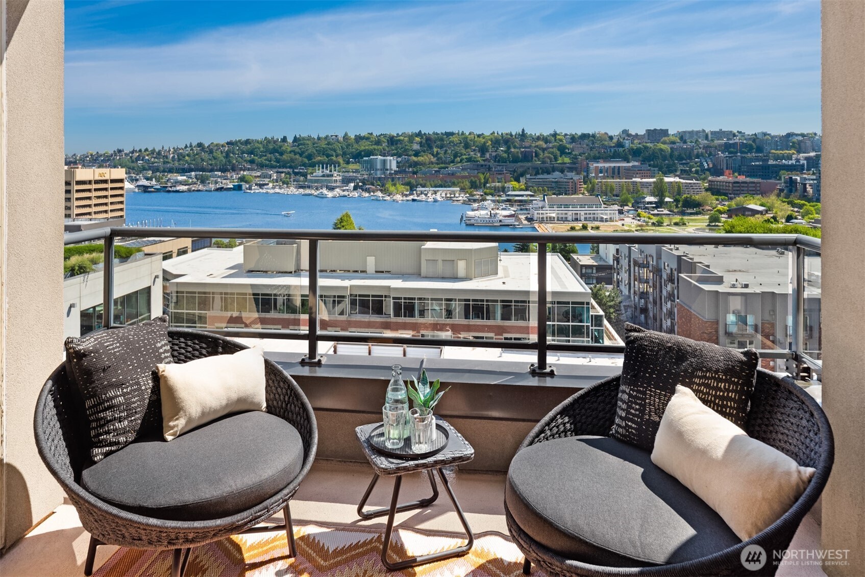 1000 Aurora Avenue N Unit: 609