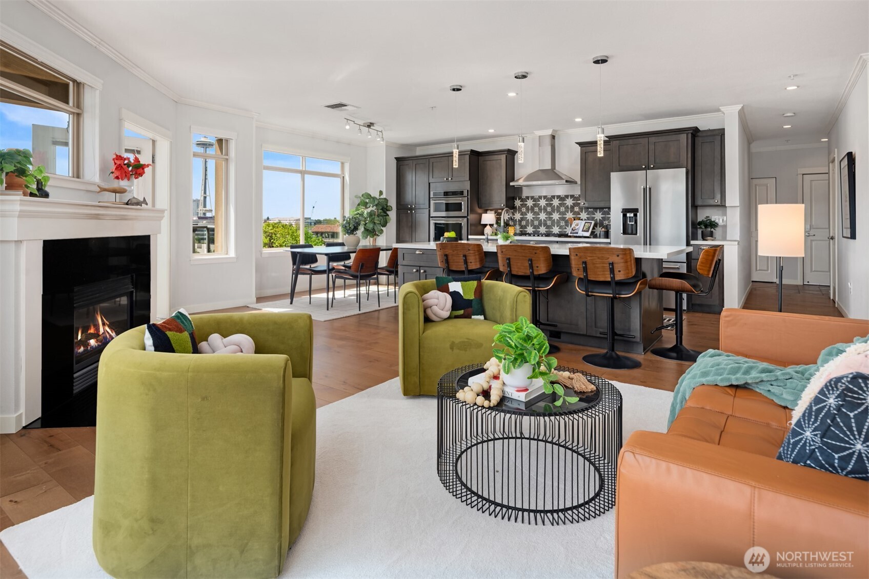 1000 Aurora Avenue N Unit: 609