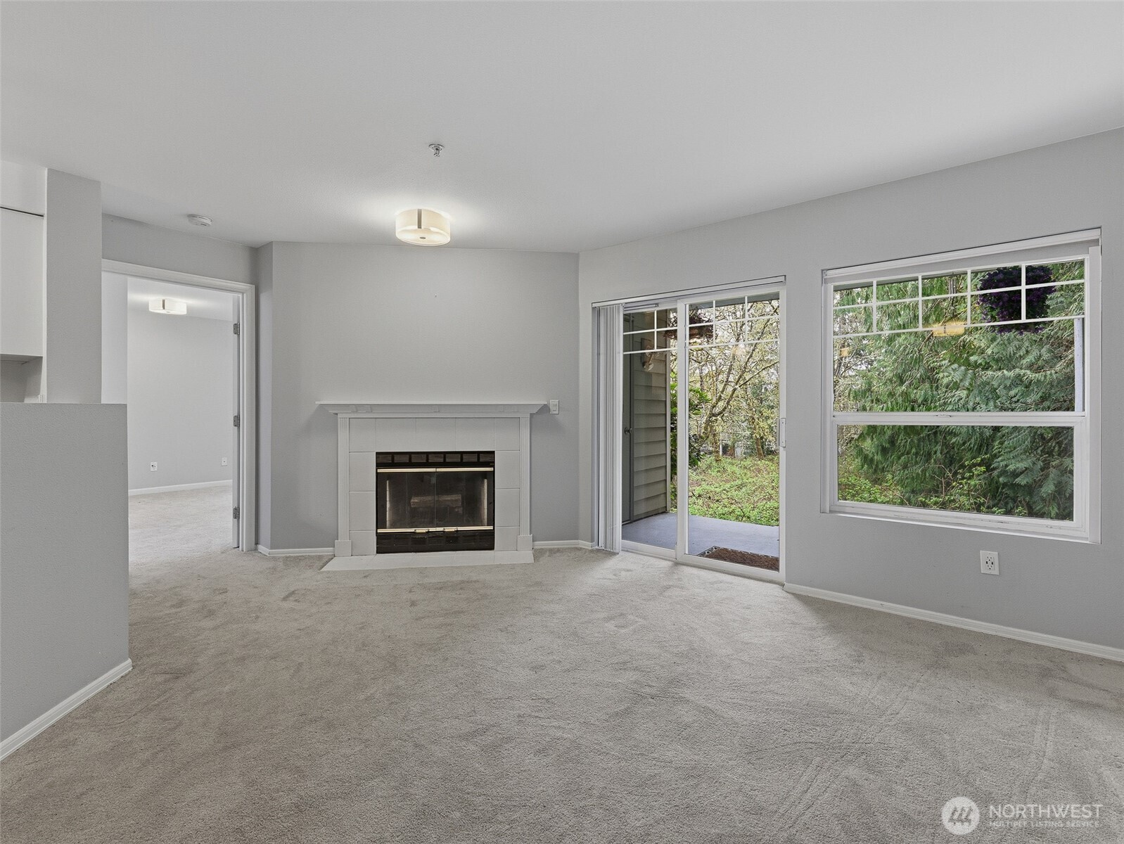 18501 SE Newport Way Unit: H136