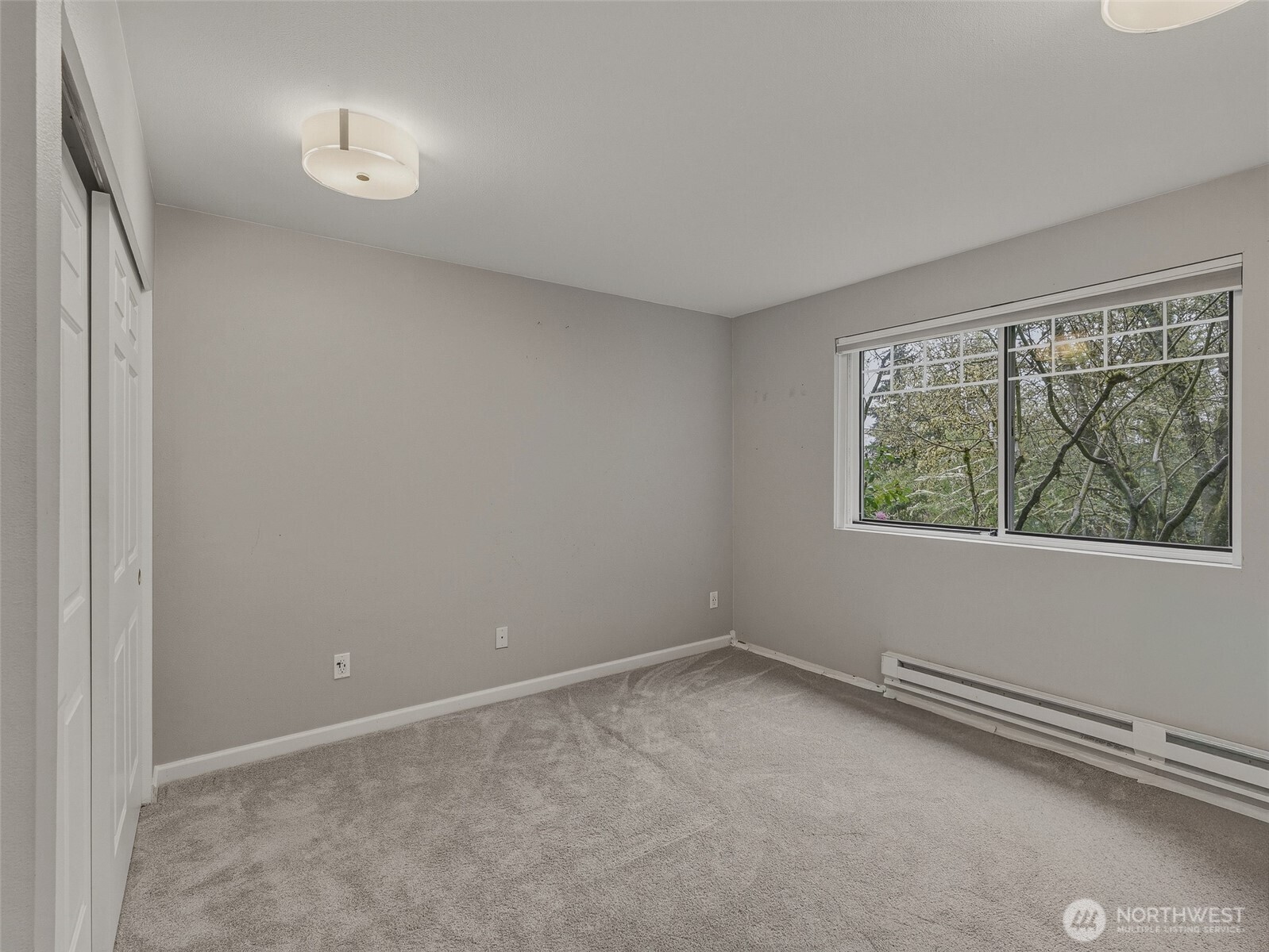 18501 SE Newport Way Unit: H136