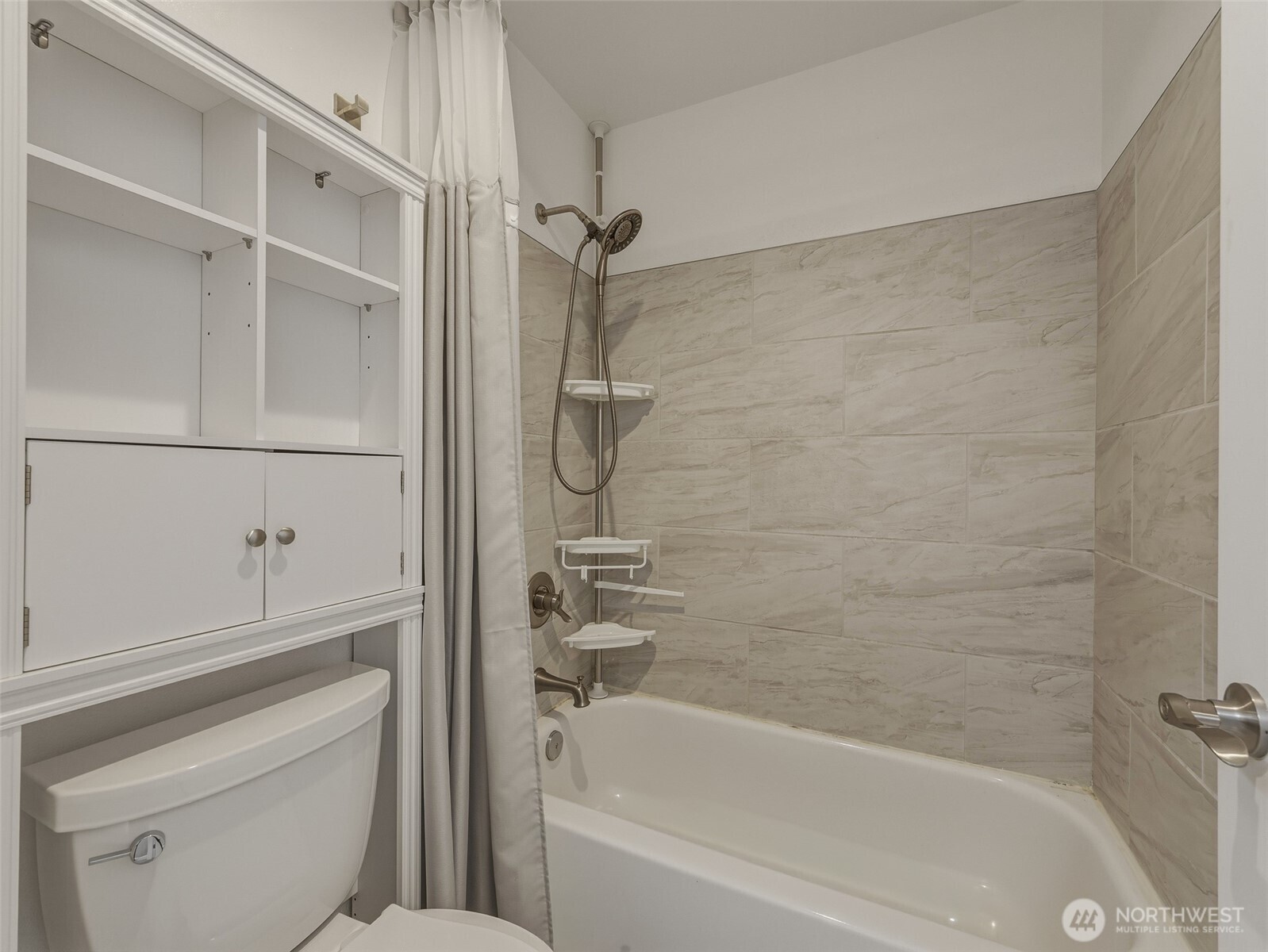 18501 SE Newport Way Unit: H136