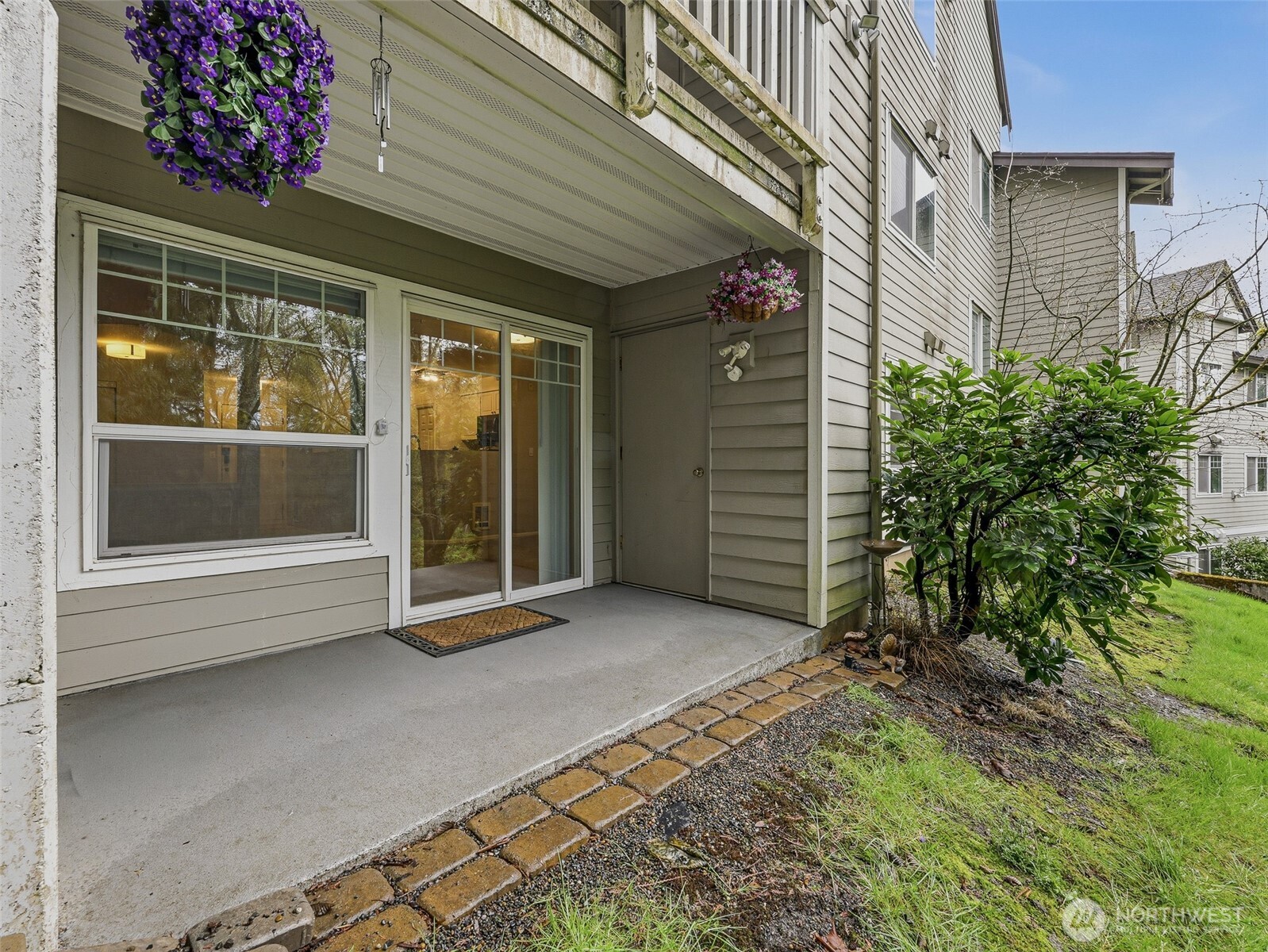 18501 SE Newport Way Unit: H136