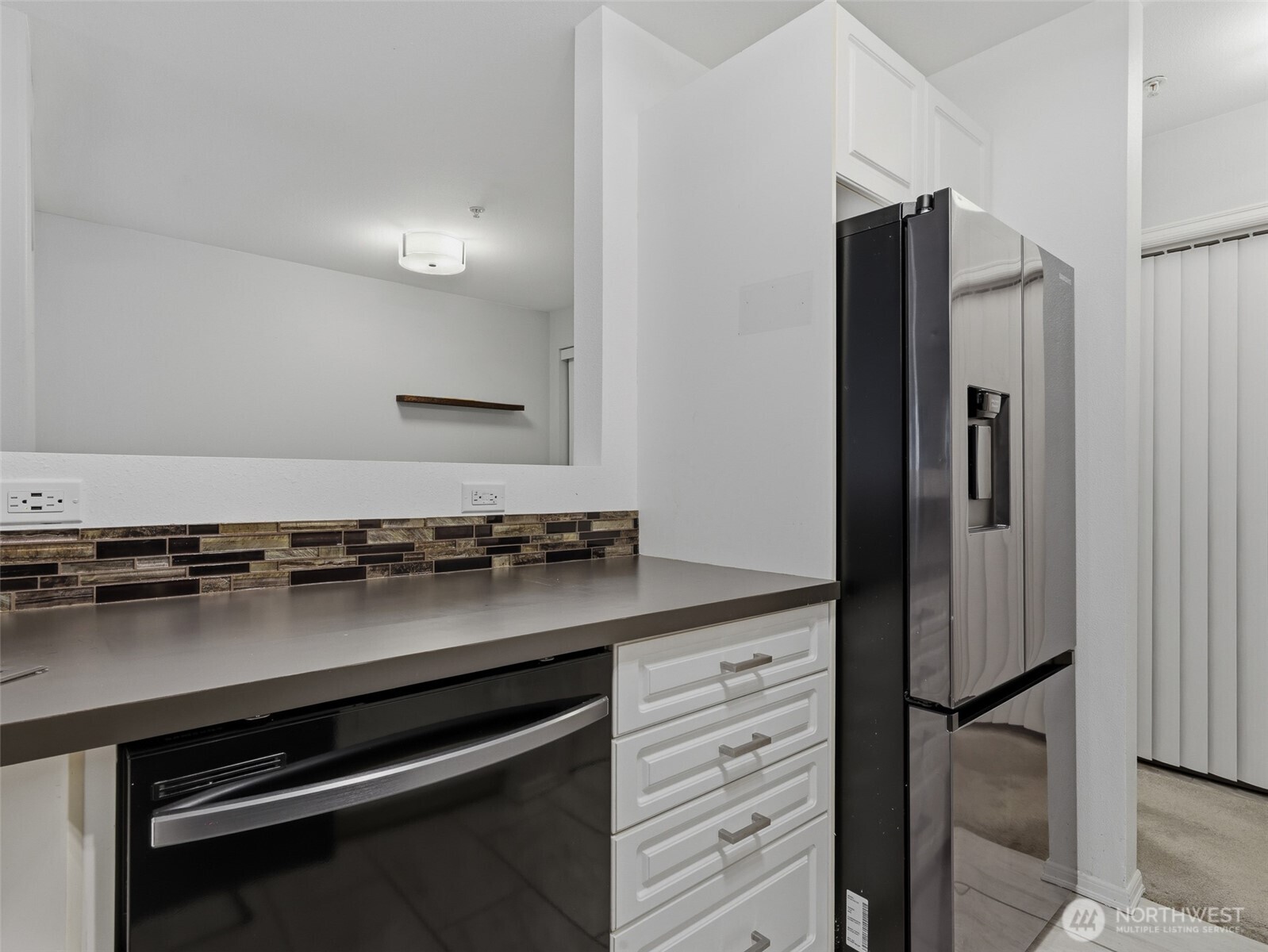 18501 SE Newport Way Unit: H136