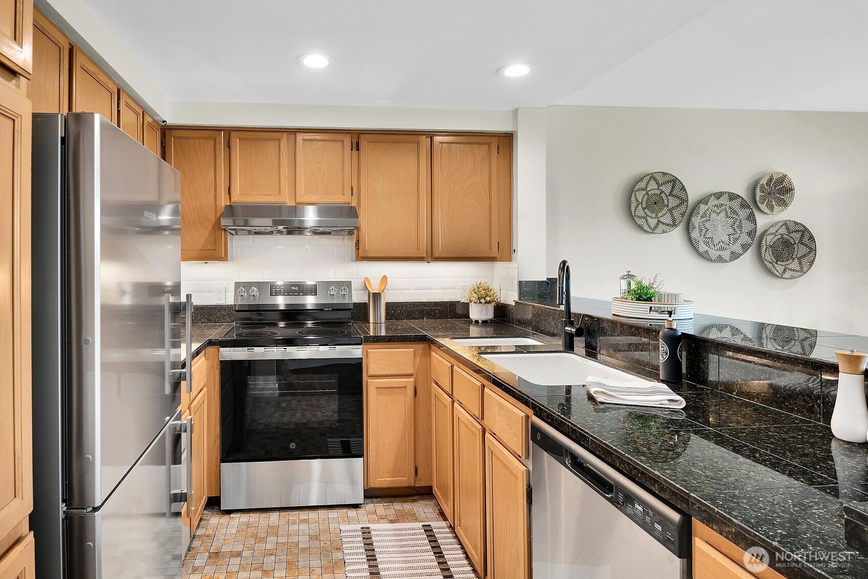 3420 Burke Avenue N Unit: C107