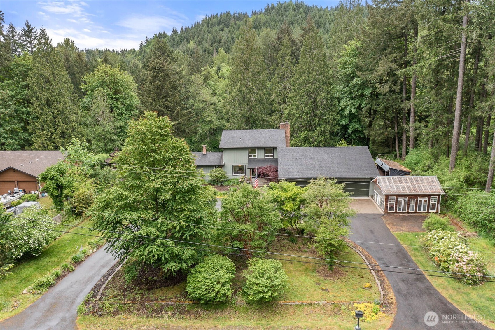 11008 Cowlitz Drive SE